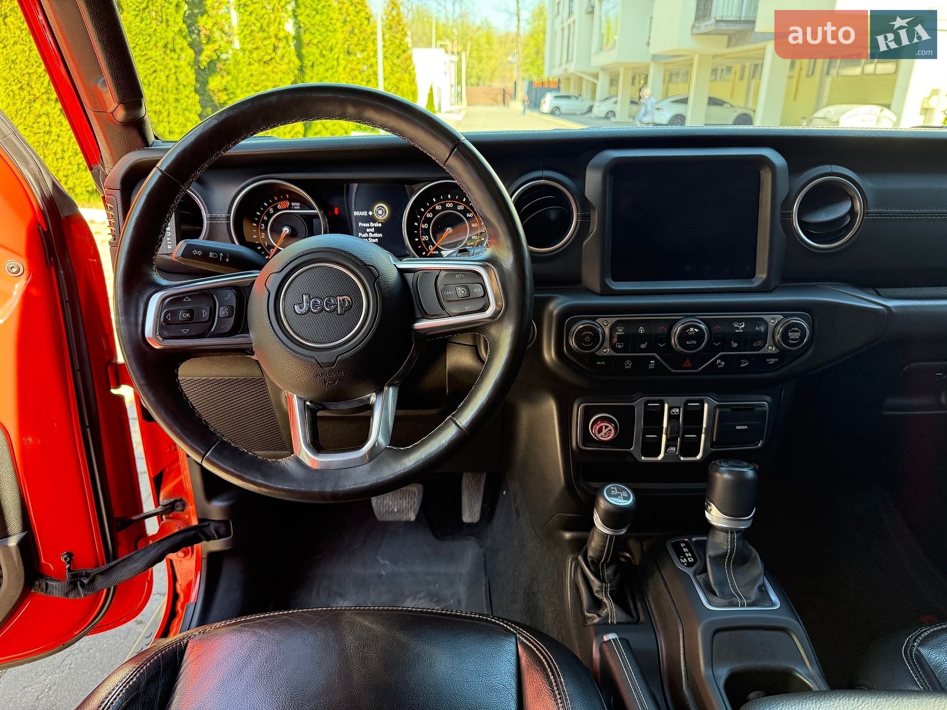 Jeep Wrangler 2018 VIN 1C4HJXEN7JW236298 фото оголошення 12 з 55