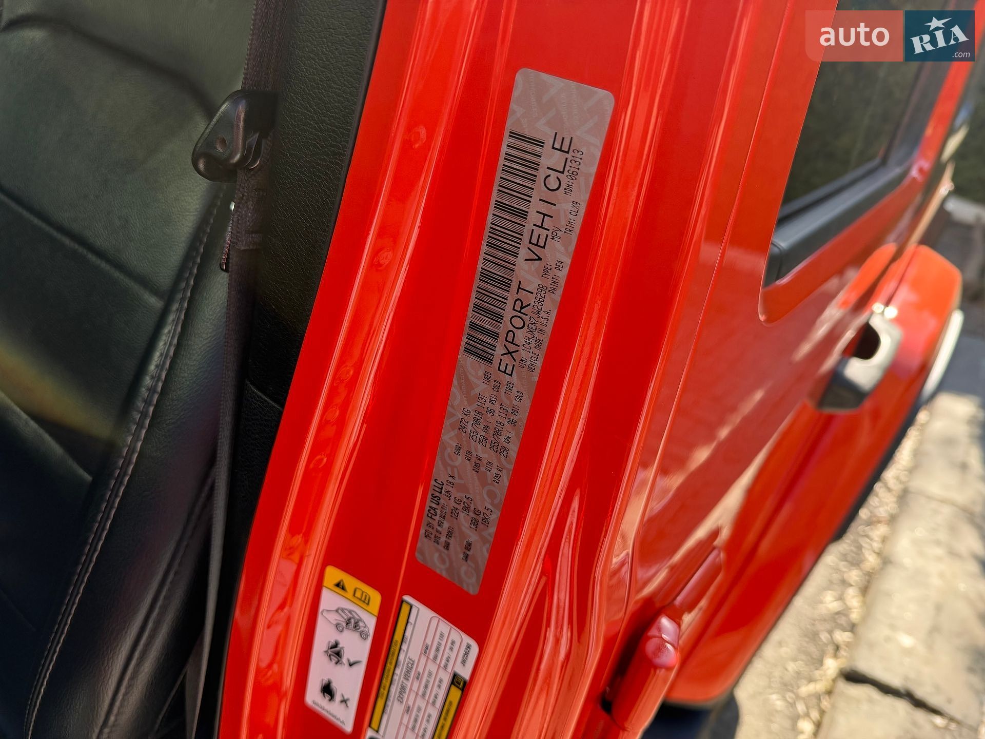 Jeep Wrangler 2018 VIN 1C4HJXEN7JW236298 фото оголошення 32 з 55