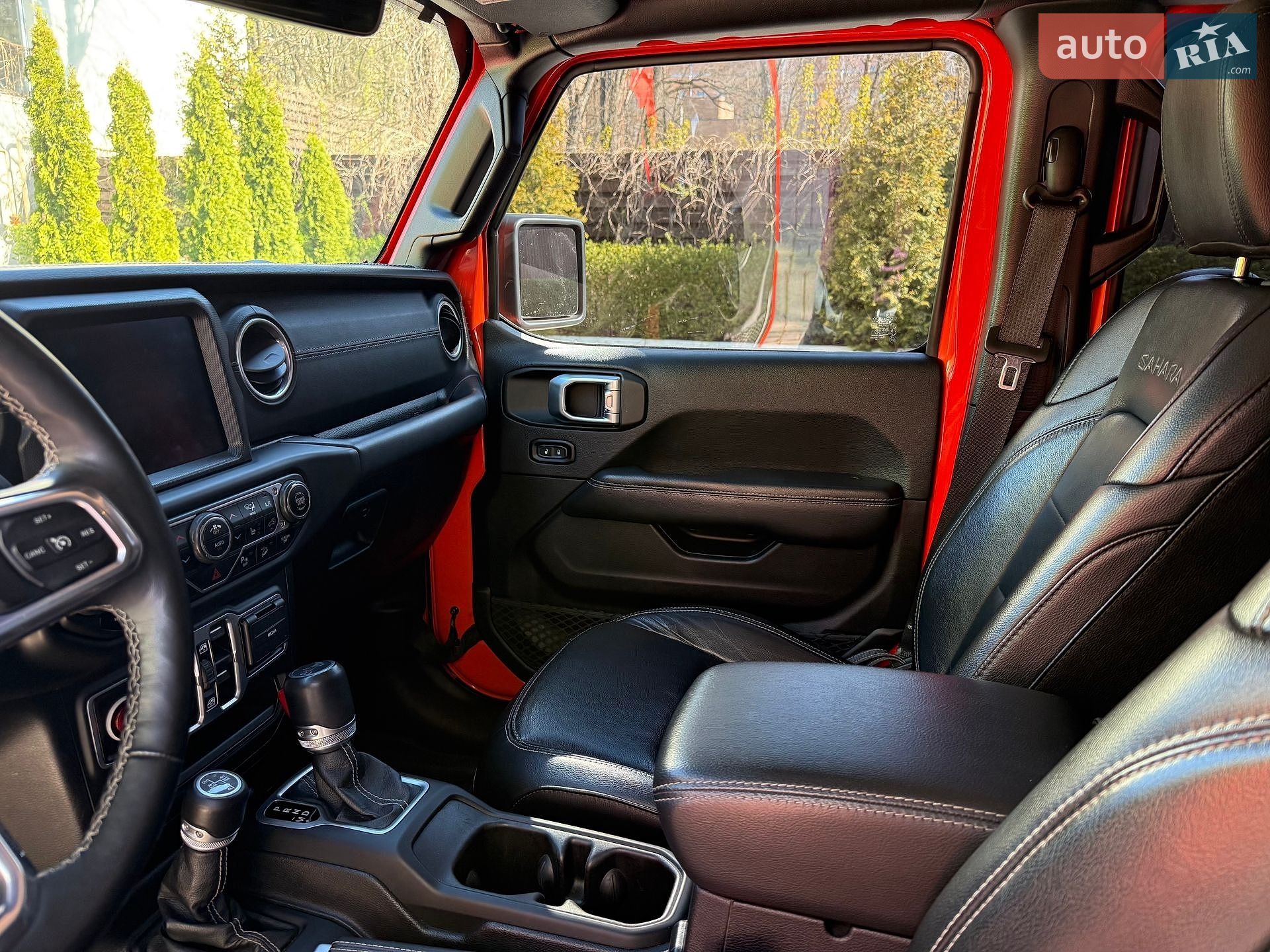Jeep Wrangler 2018 VIN 1C4HJXEN7JW236298 фото оголошення 33 з 55