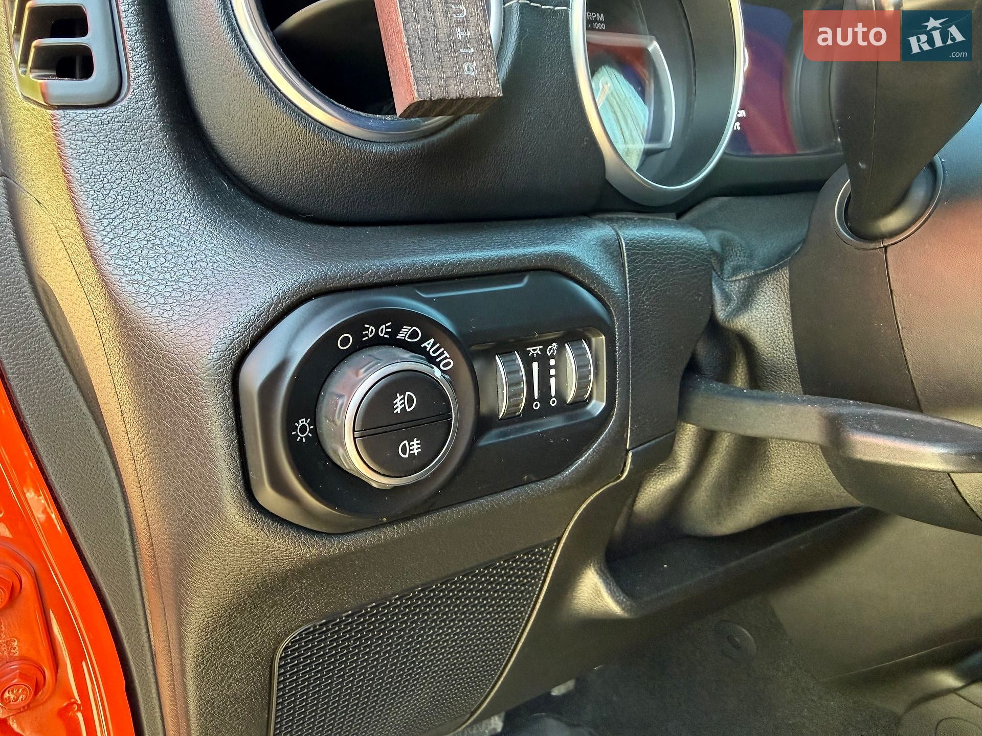 Jeep Wrangler 2018 VIN 1C4HJXEN7JW236298 фото оголошення 35 з 55