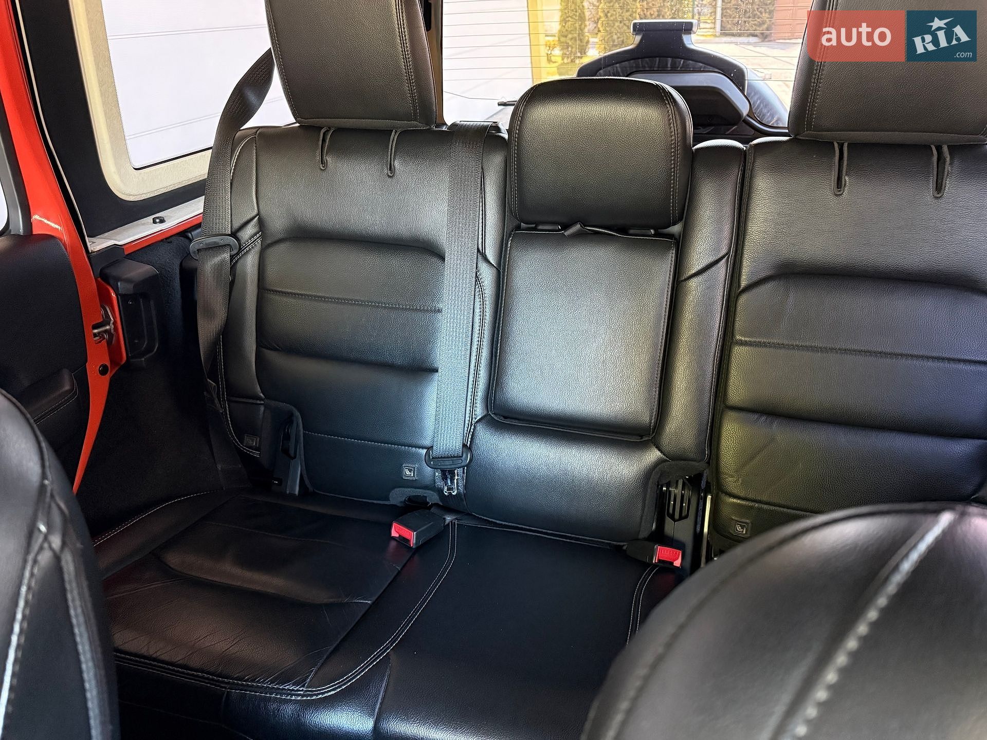 Jeep Wrangler 2018 VIN 1C4HJXEN7JW236298 фото оголошення 39 з 55