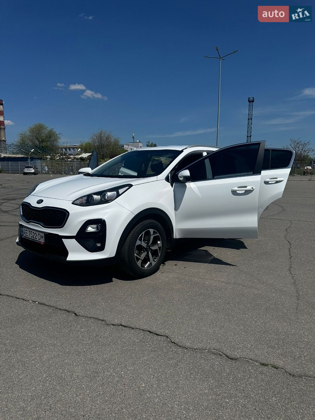 Kia Sportage 2019 VIN U5YPG814BKL695974 фото оголошення 4 з 24
