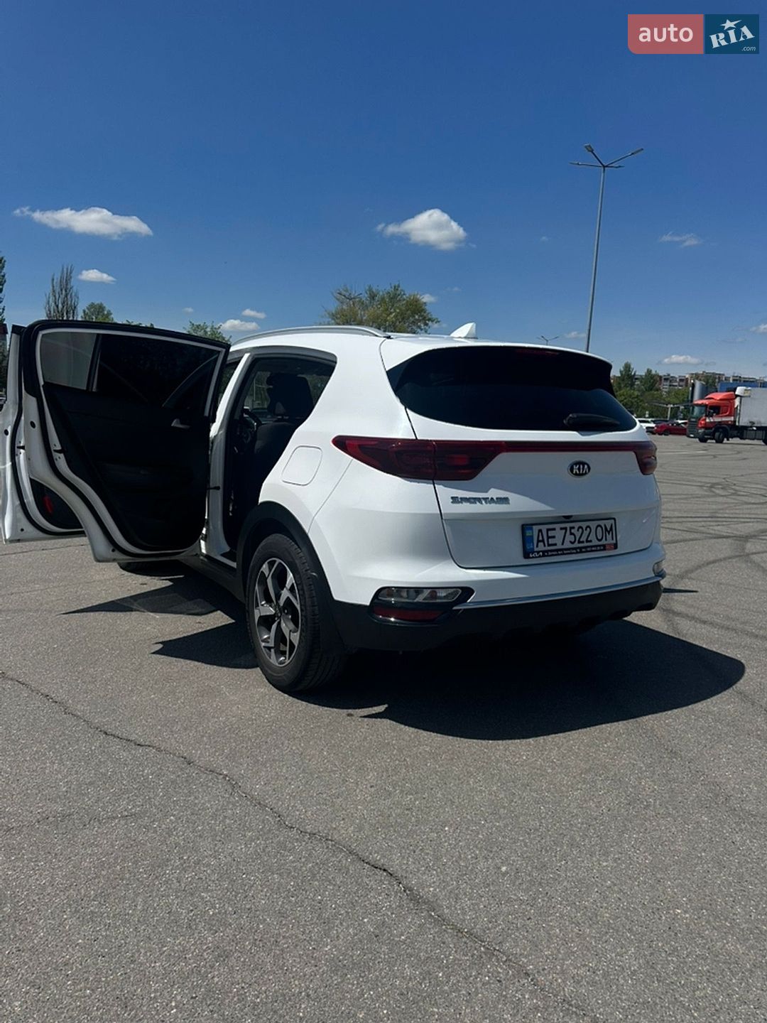 Kia Sportage 2019 VIN U5YPG814BKL695974 фото оголошення 6 з 24