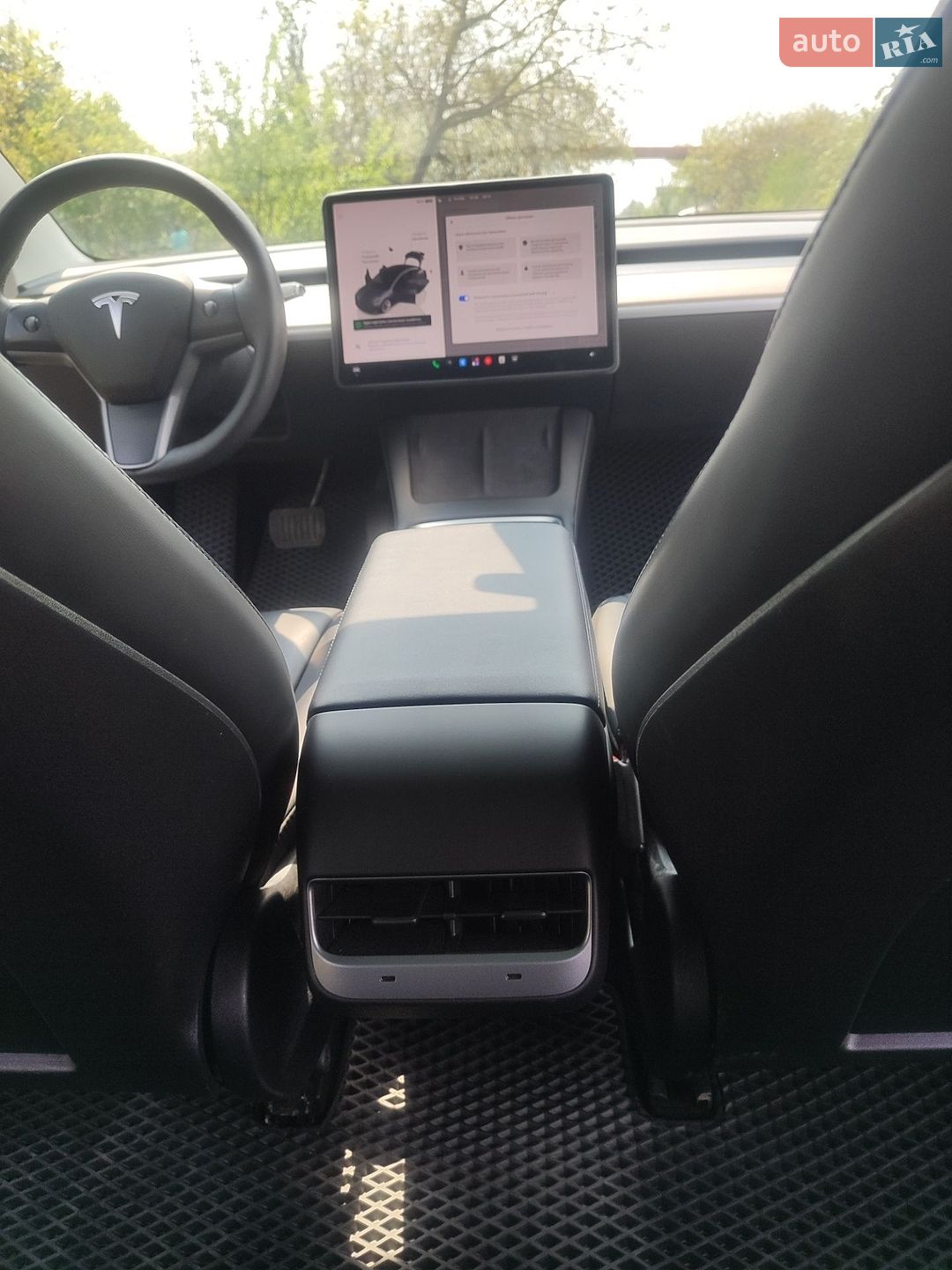 Tesla Model 3 2022 VIN 5YJ3E1EA2PF450346 фото оголошення 33 з 36