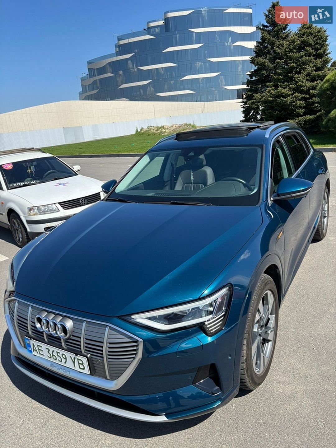 Audi e-tron 2019 VIN WAUZZZGE5LB016512 фото оголошення 81 з 130