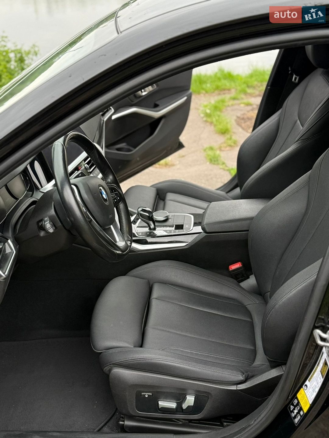 BMW 3 Series 2021 VIN 3MW5R7J09M8B80770 фото оголошення 8 з 19