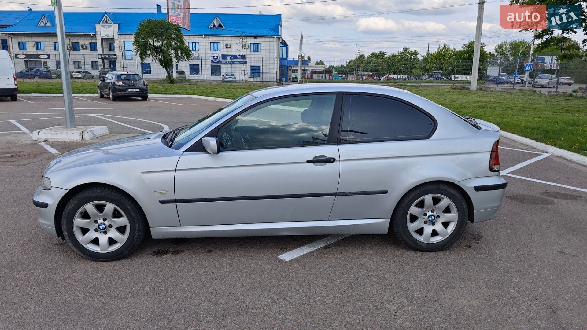 BMW 3 Series Compact 2003 VIN WBAAT91080KS18574 фото оголошення 5 з 20
