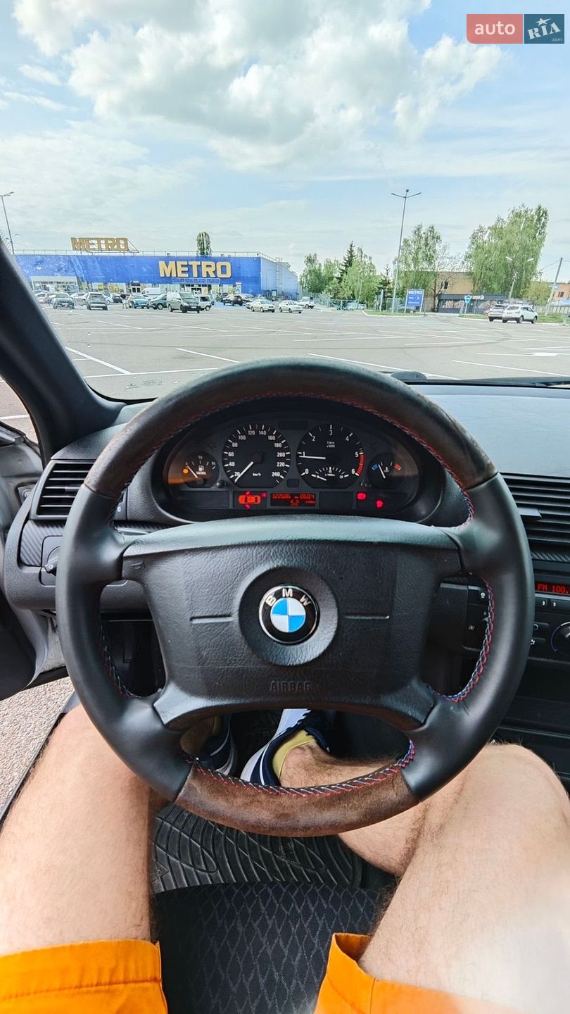 BMW 3 Series Compact 2003 VIN WBAAT91080KS18574 фото оголошення 18 з 20