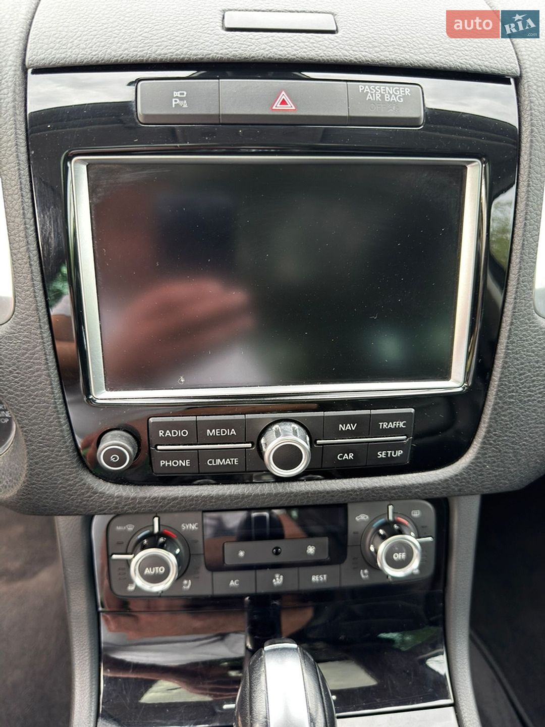 Volkswagen Touareg 2013 VIN WVGZZZ7PZDD011879 фото оголошення 24 з 52