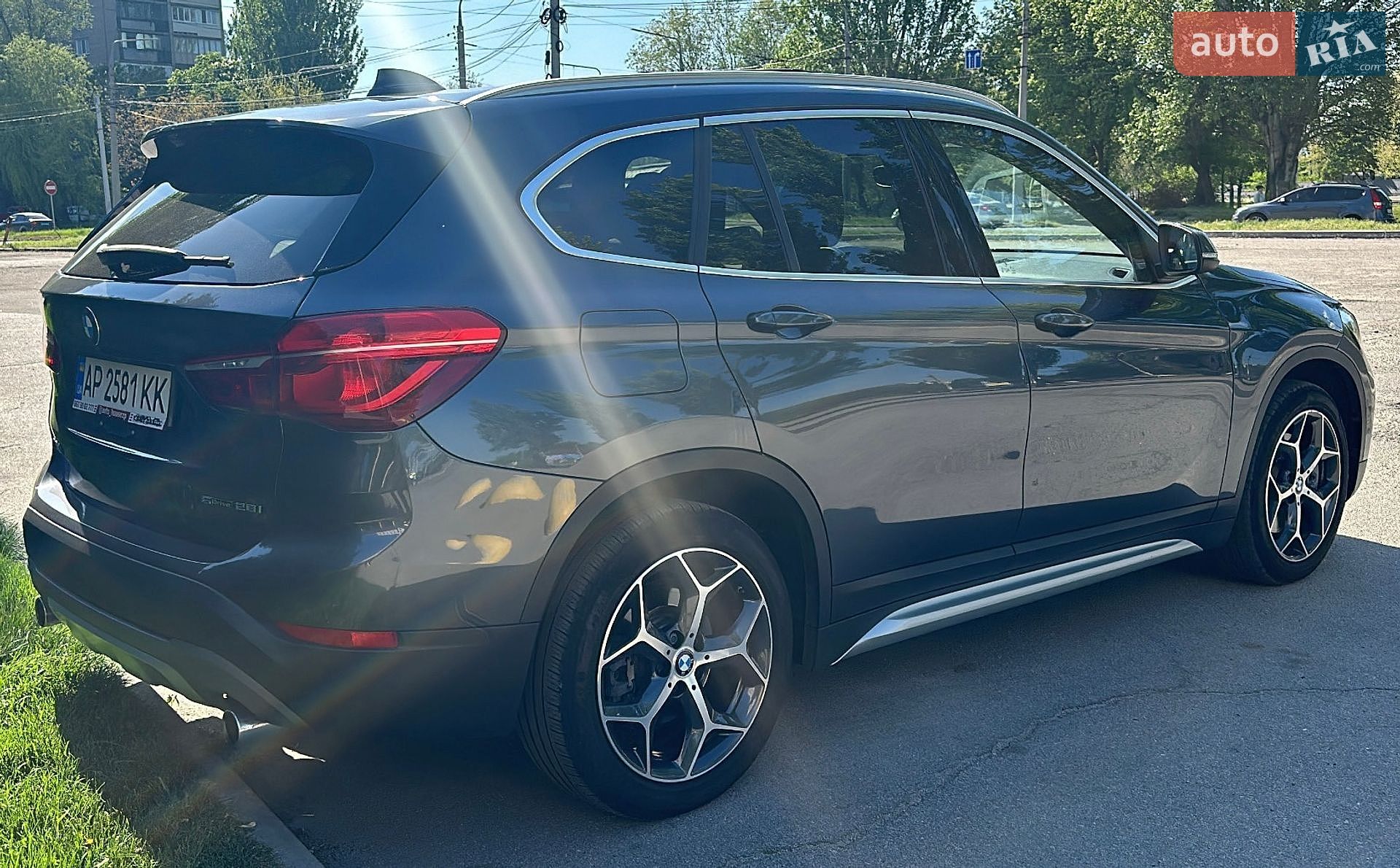 BMW X1 2018 VIN WBXHU7C53K5L10417 фото оголошення 5 з 14