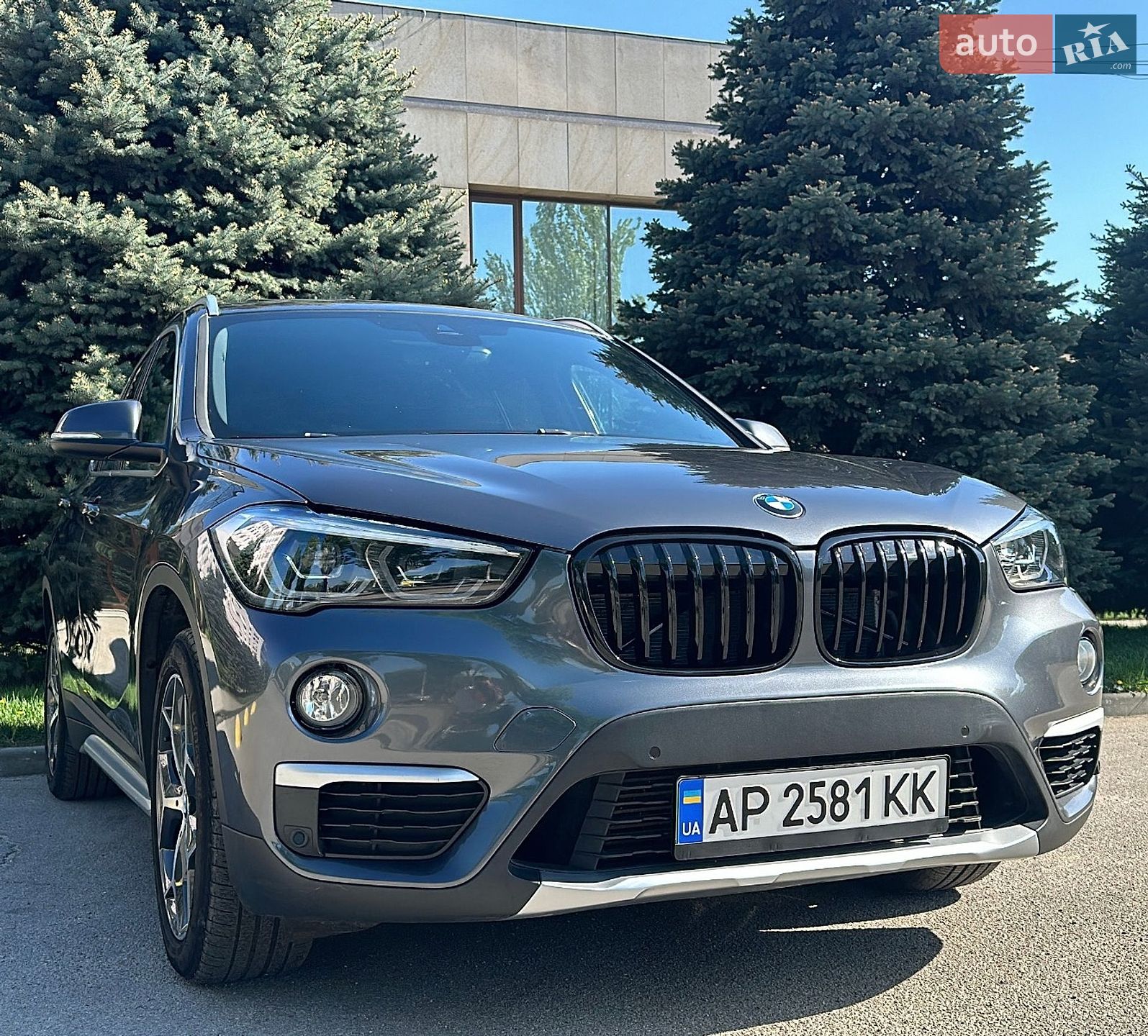BMW X1 2018 VIN WBXHU7C53K5L10417 фото оголошення 2 з 14