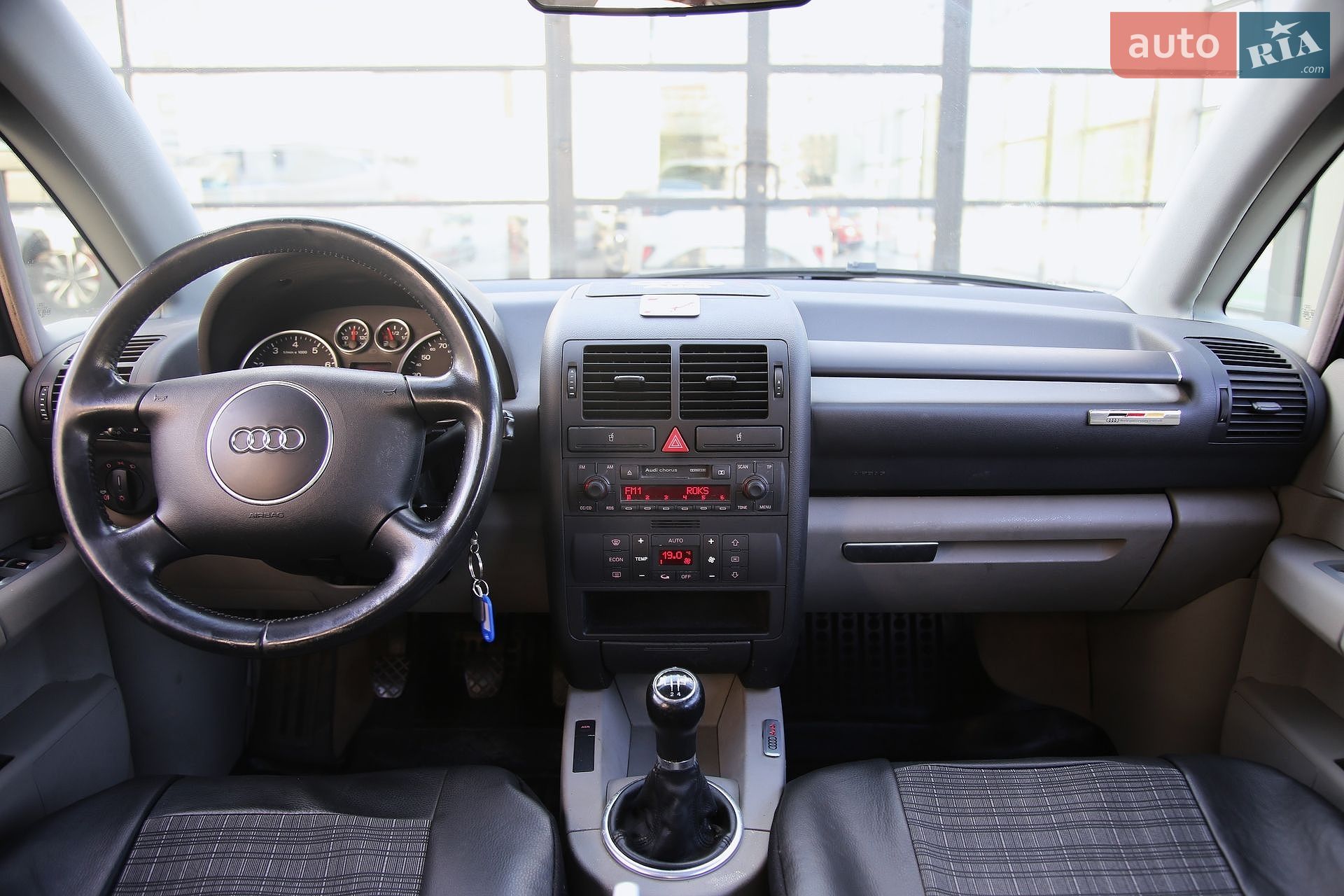 Audi A2 2002 VIN WAUZZZ8Z73N009982 фото оголошення 12 з 22