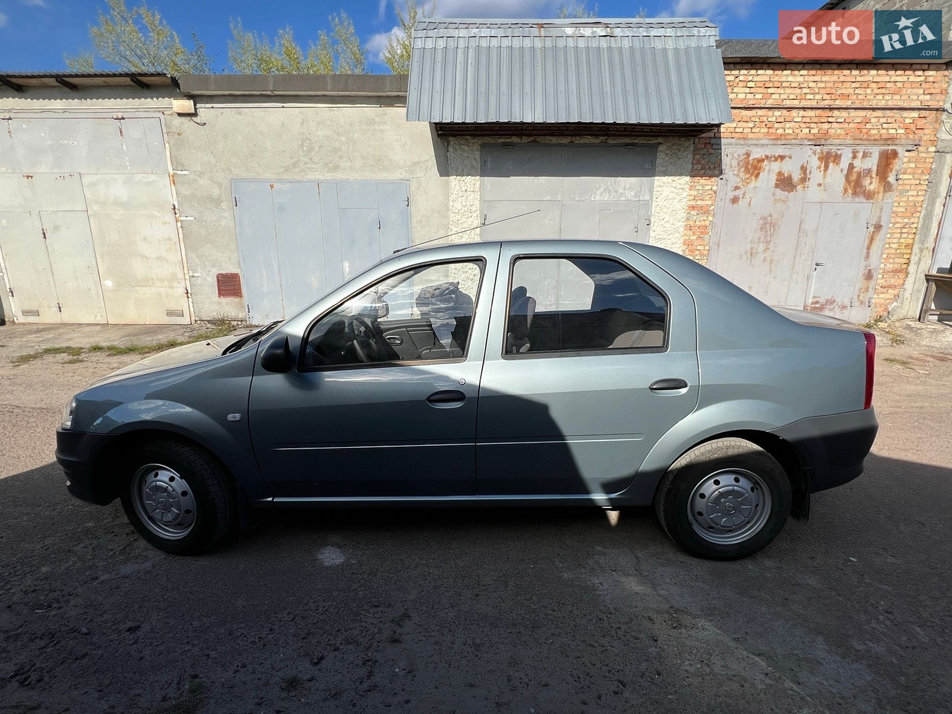 Renault Logan 2009 VIN VF1LSR4AH42348586 фото оголошення 2 з 18