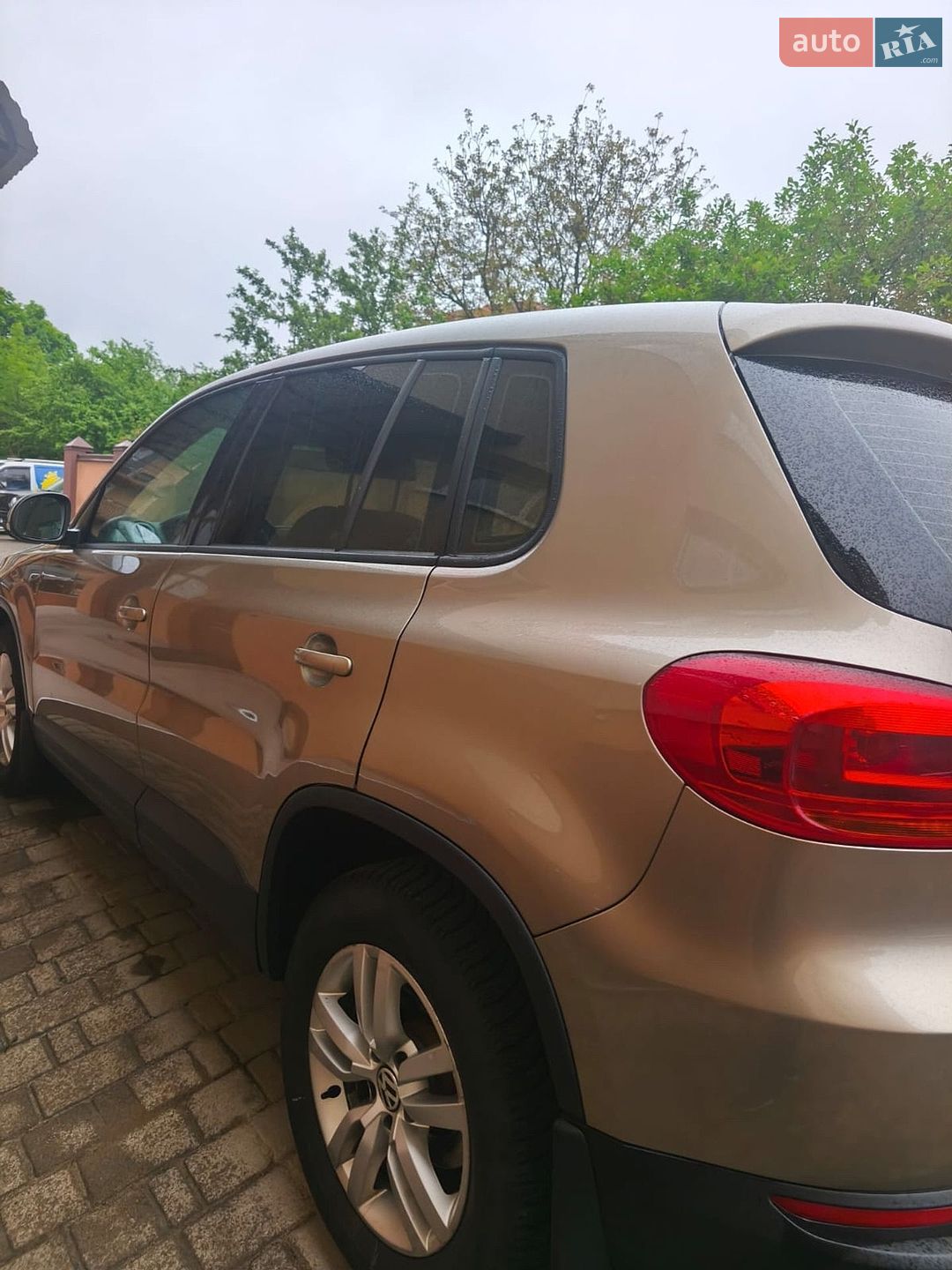 Volkswagen Tiguan 2016 VIN WVGZZZ5NZGW085336 фото оголошення 4 з 11