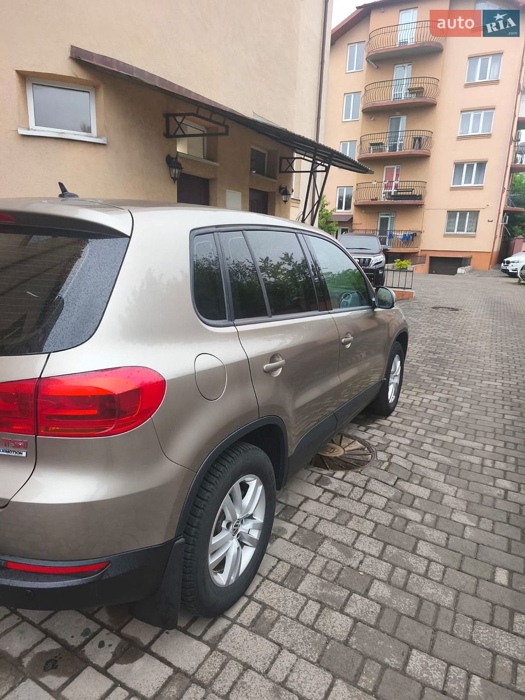 Volkswagen Tiguan 2016 VIN WVGZZZ5NZGW085336 фото оголошення 8 з 11