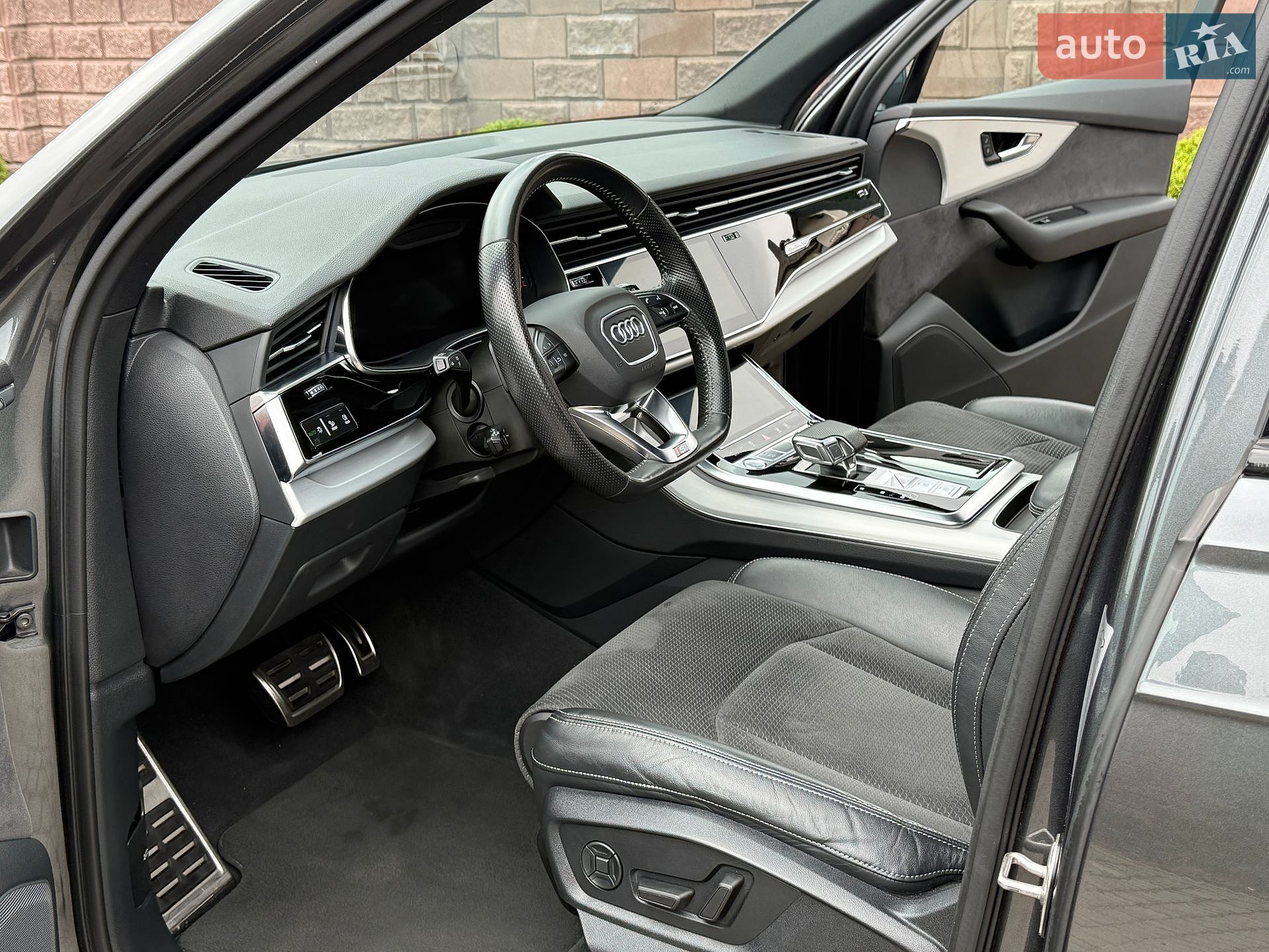 Audi Q7 2020 VIN WAUZZZ4M3LD026732 фото оголошення 37 з 87