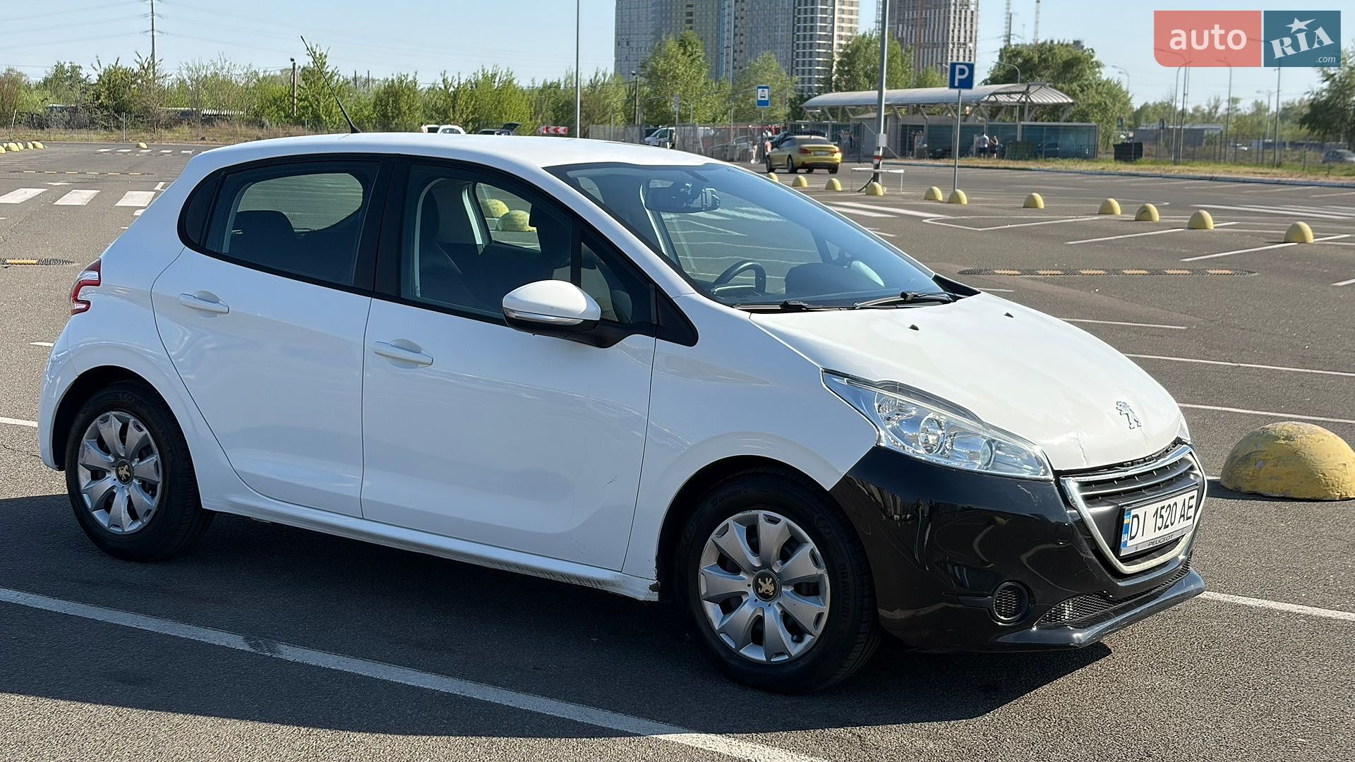 Peugeot 208 2013 VIN VF3CC9HJCDT052469 фото оголошення 2 з 15