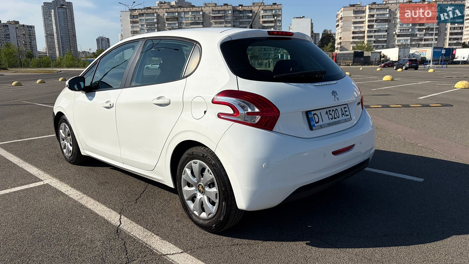 Peugeot 208 2013 VIN VF3CC9HJCDT052469 фото оголошення 7 з 15