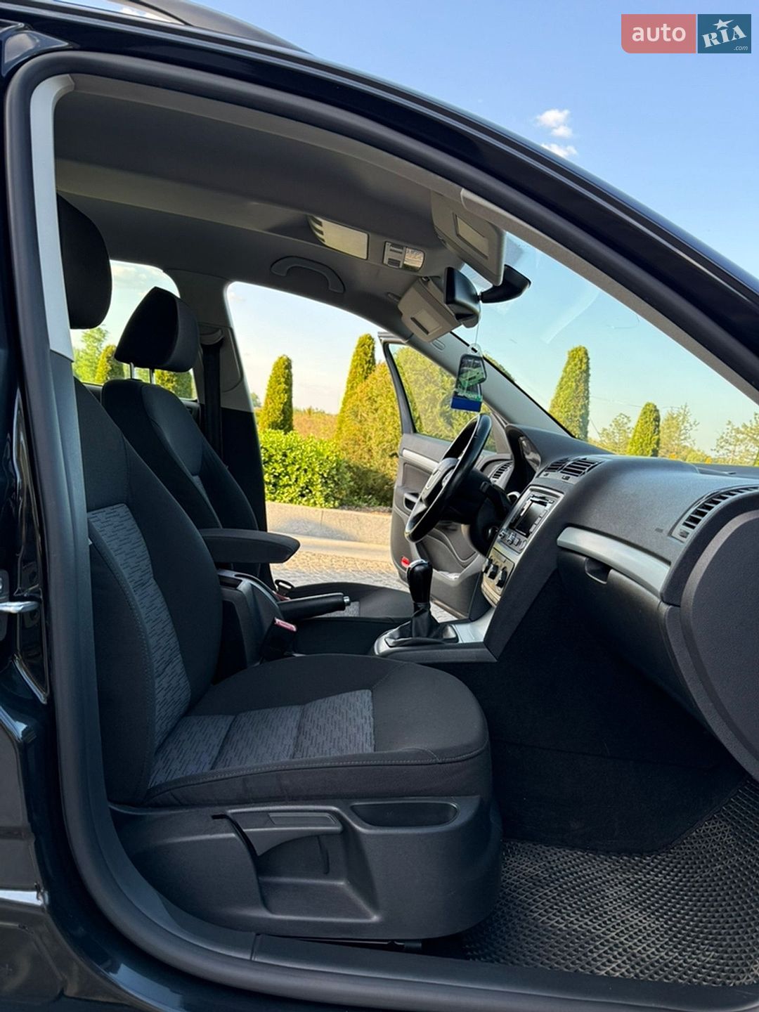 Skoda Octavia 2009 VIN TMBHT61Z2A2055520 фото оголошення 21 з 30