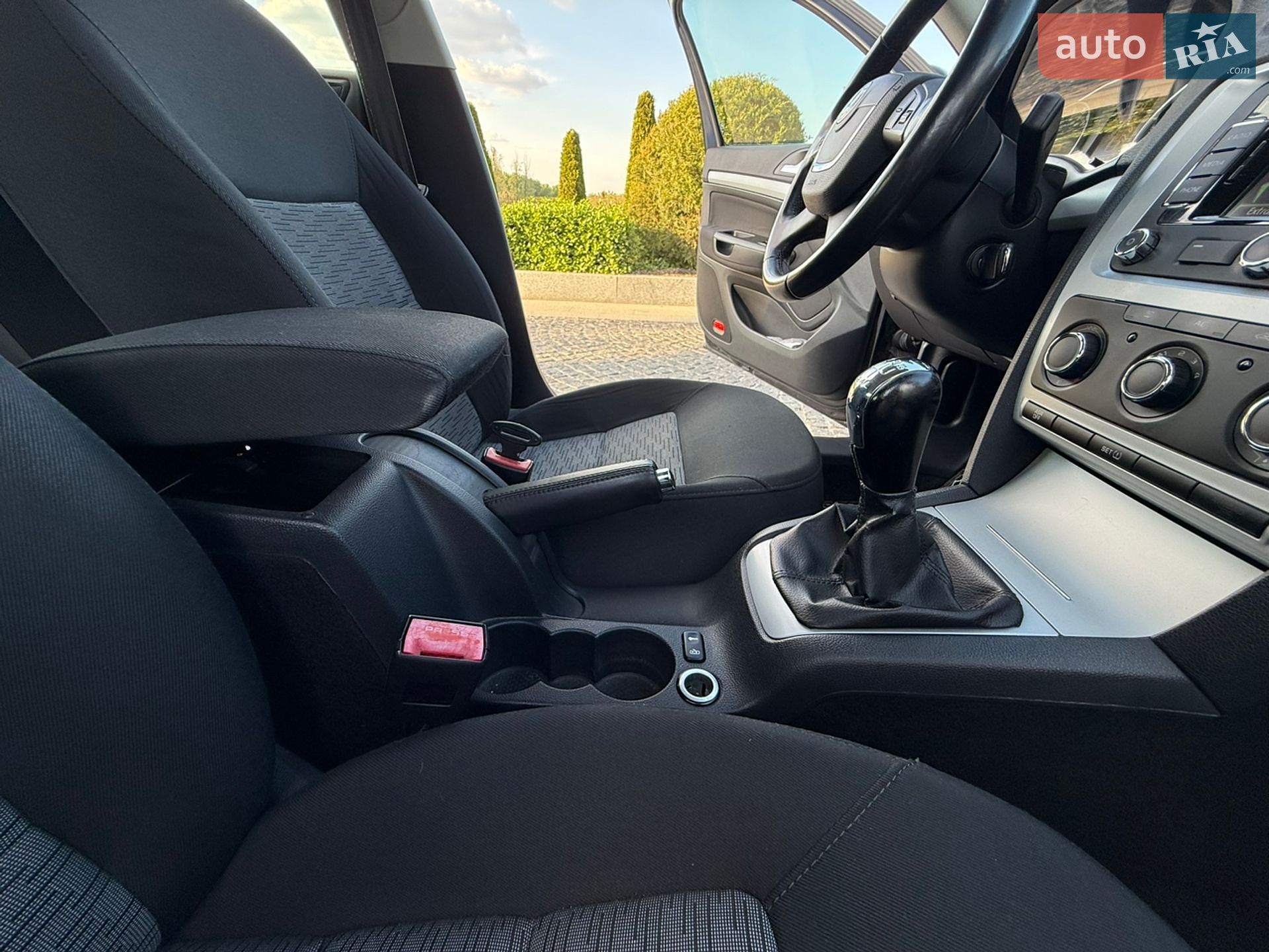 Skoda Octavia 2009 VIN TMBHT61Z2A2055520 фото оголошення 28 з 30