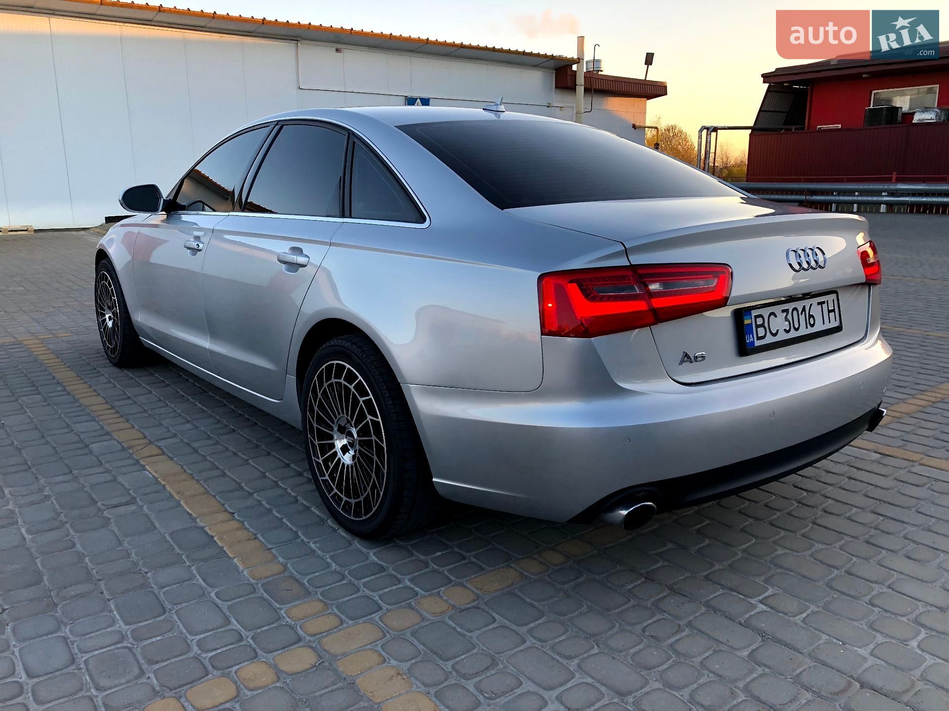 Audi A6 2013 VIN WAUGFAFC4EN048984 фото оголошення 18 з 20
