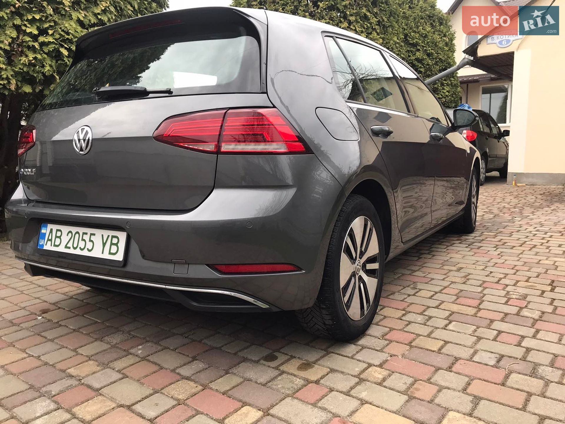 Volkswagen e-Golf 2019 VIN WVWZZZAUZK8990257 фото оголошення 6 з 22