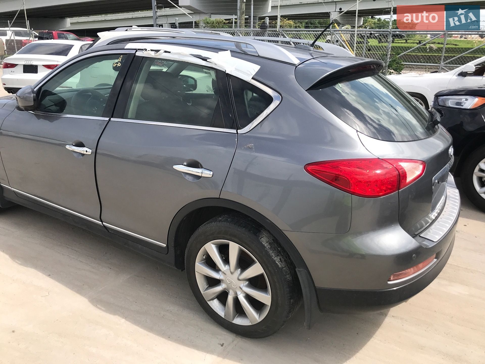 Infiniti QX50 2015 VIN JN1BJ0HP0FM730860 фото оголошення 11 з 16