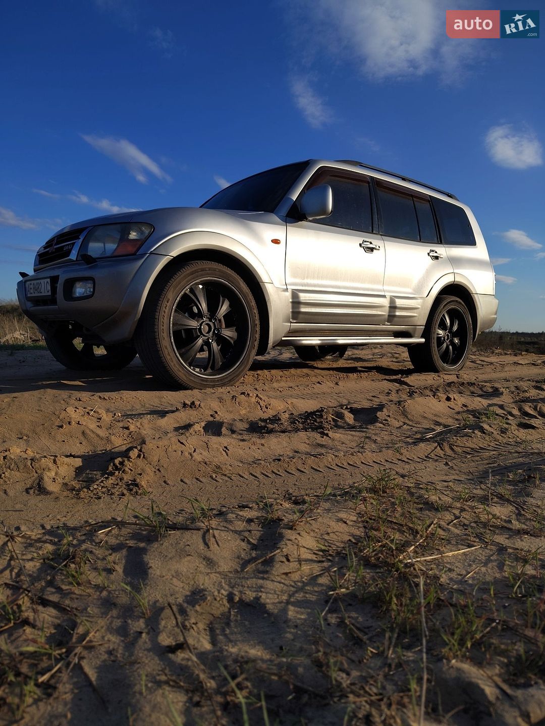 Mitsubishi Pajero 2002 VIN JMBLYV78W2J004334 фото оголошення 15 з 16