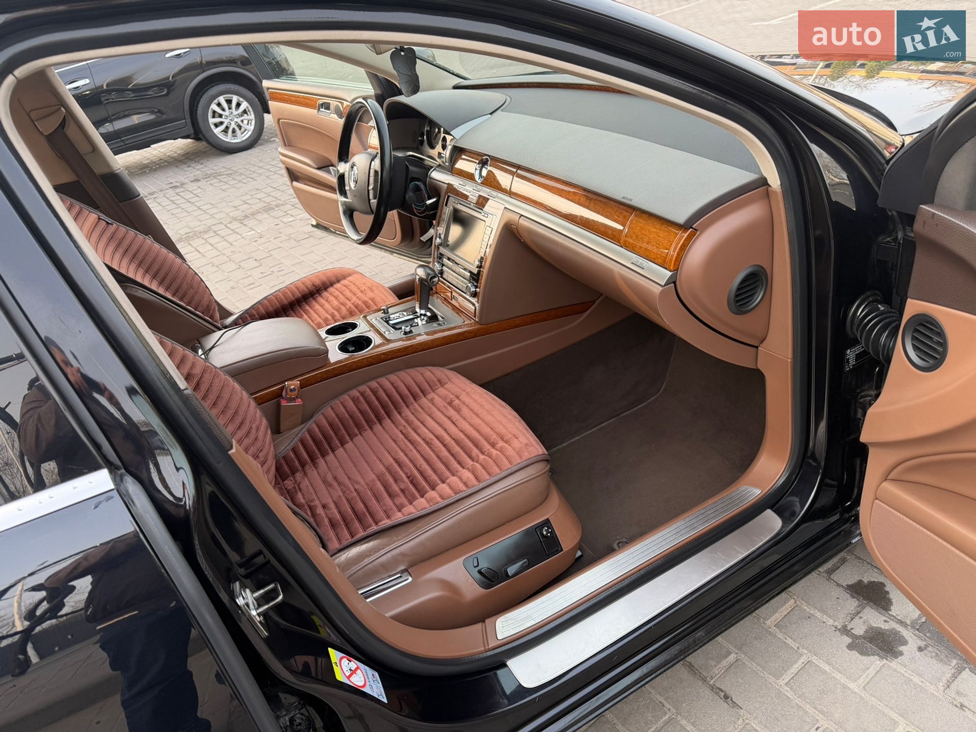 Volkswagen Phaeton 2011 VIN WVWZZZ3DZC8004776 фото оголошення 15 з 16