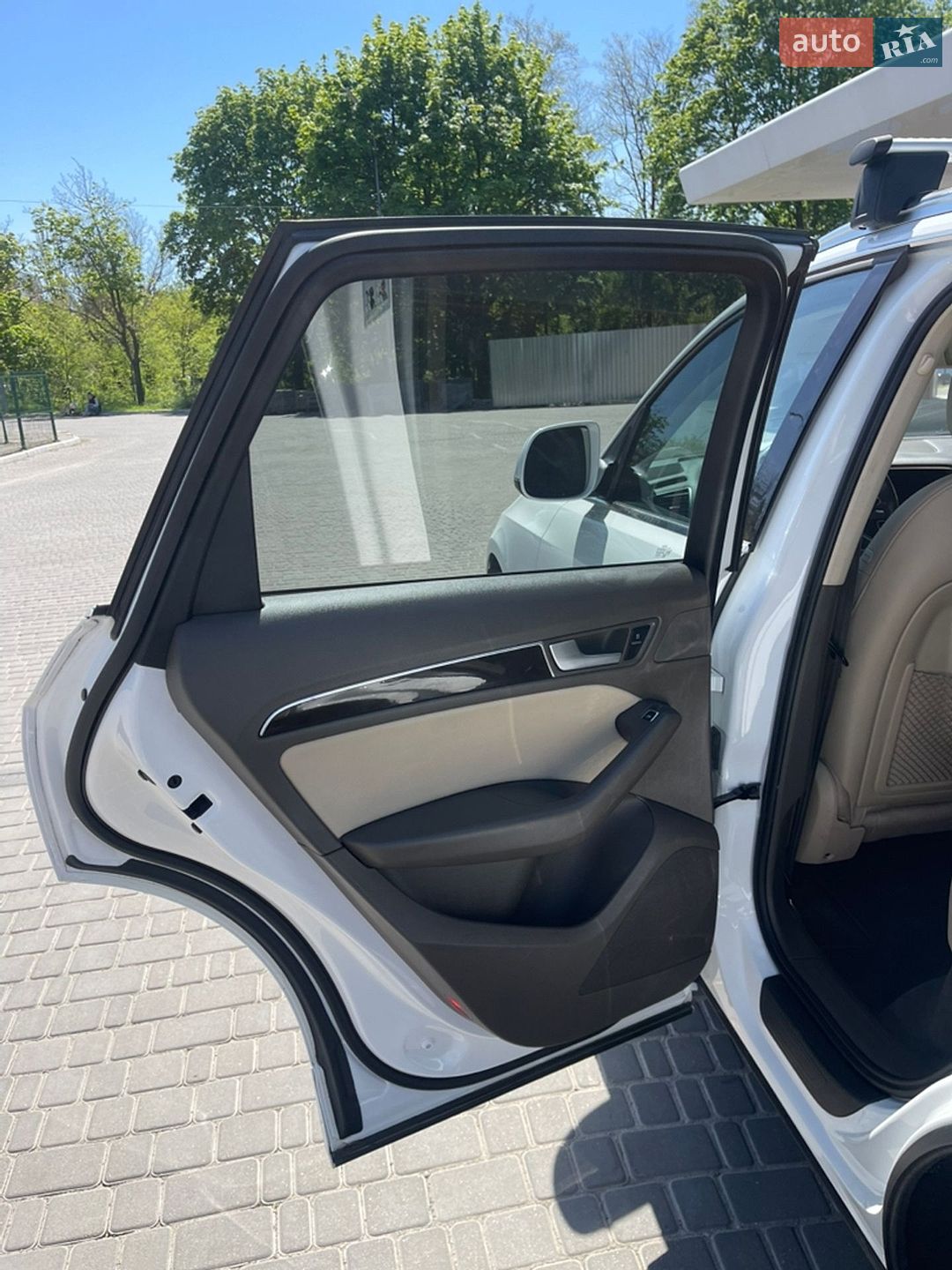 Audi Q5 2014 VIN WA1CFAFP7EA094167 фото оголошення 2 з 25