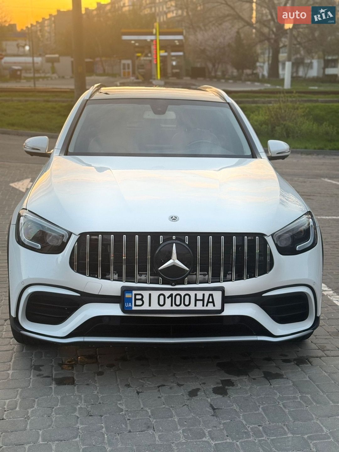 Mercedes-Benz GLC-Class 2018 VIN WDC0G4JB8JV080858 фото оголошення 4 з 22