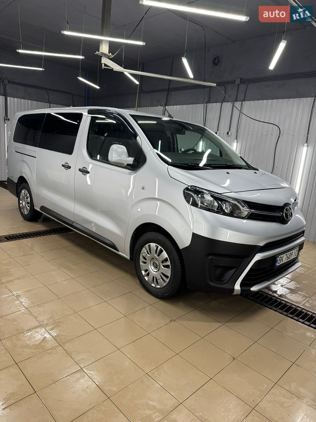 Toyota Proace 2016 VIN YARVFAHKHGZ090358 фото оголошення 2 з 45