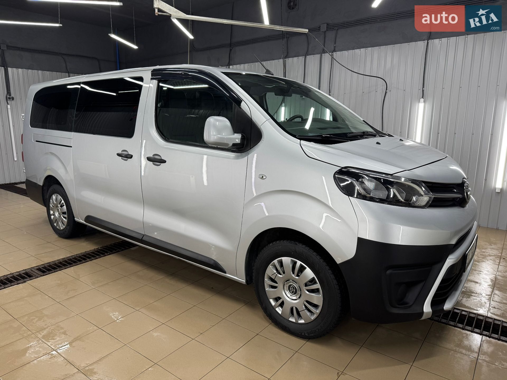 Toyota Proace 2016 VIN YARVFAHKHGZ090358 фото оголошення 18 з 45