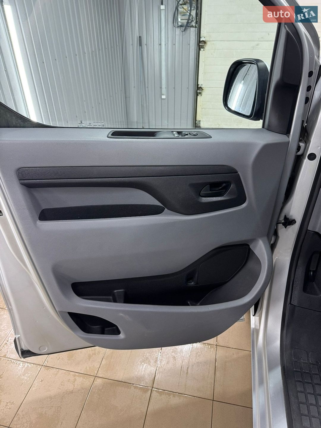 Toyota Proace 2016 VIN YARVFAHKHGZ090358 фото оголошення 21 з 45