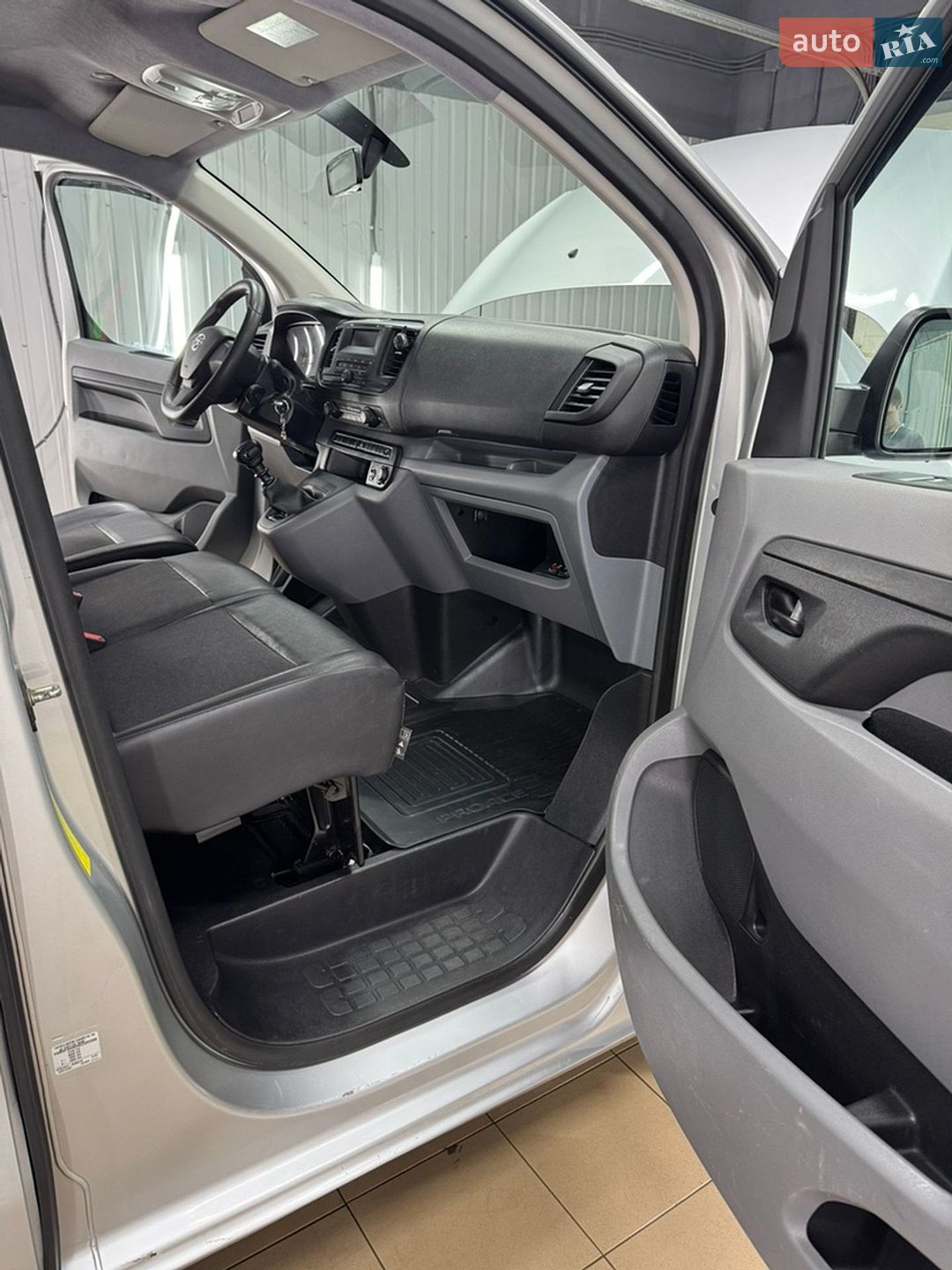 Toyota Proace 2016 VIN YARVFAHKHGZ090358 фото оголошення 26 з 45