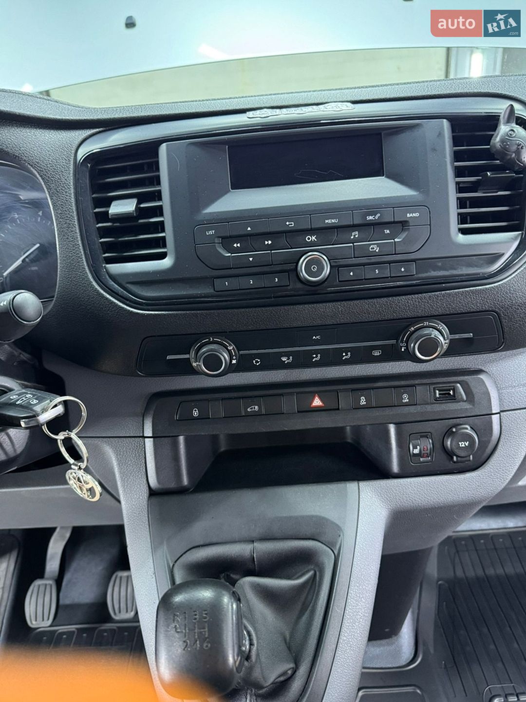 Toyota Proace 2016 VIN YARVFAHKHGZ090358 фото оголошення 29 з 45