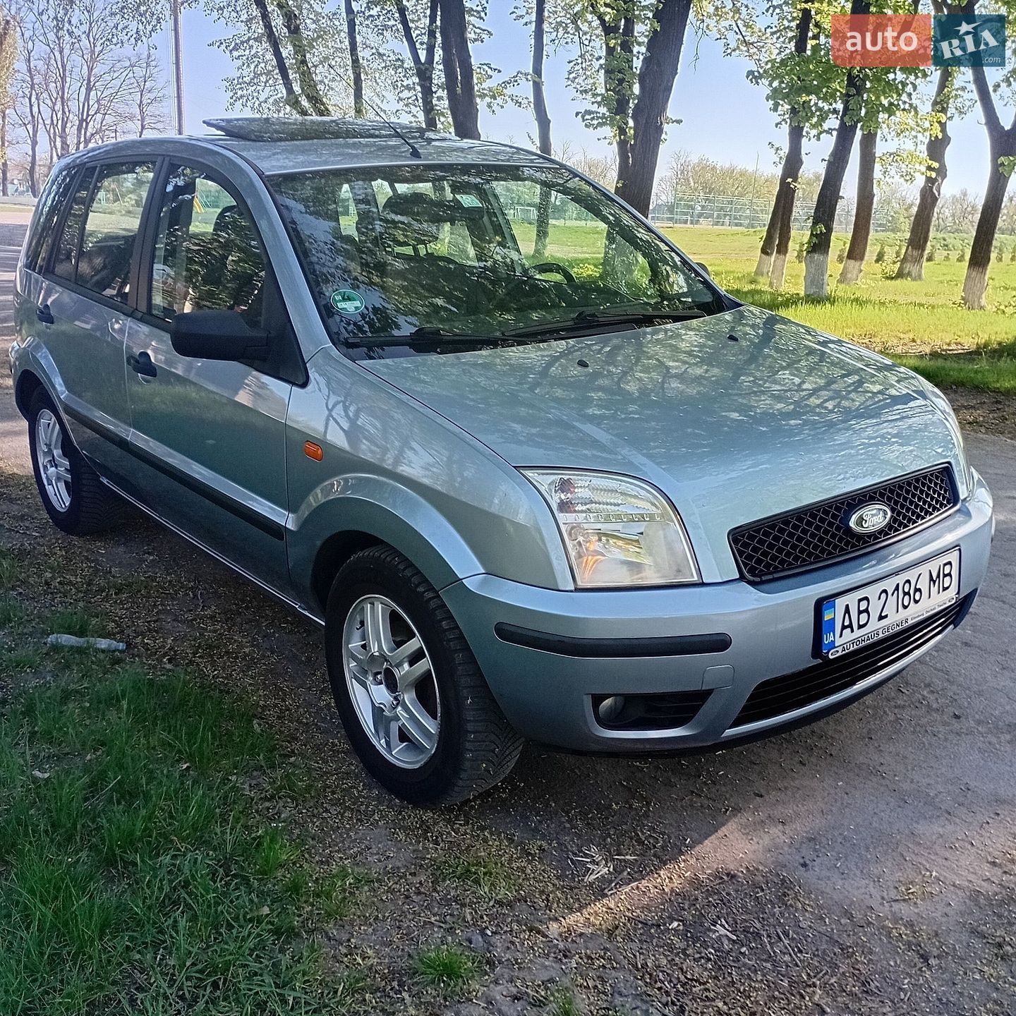 Ford Fusion 2004 VIN WF0UXXGAJU4L44043 фото оголошення 4 з 14