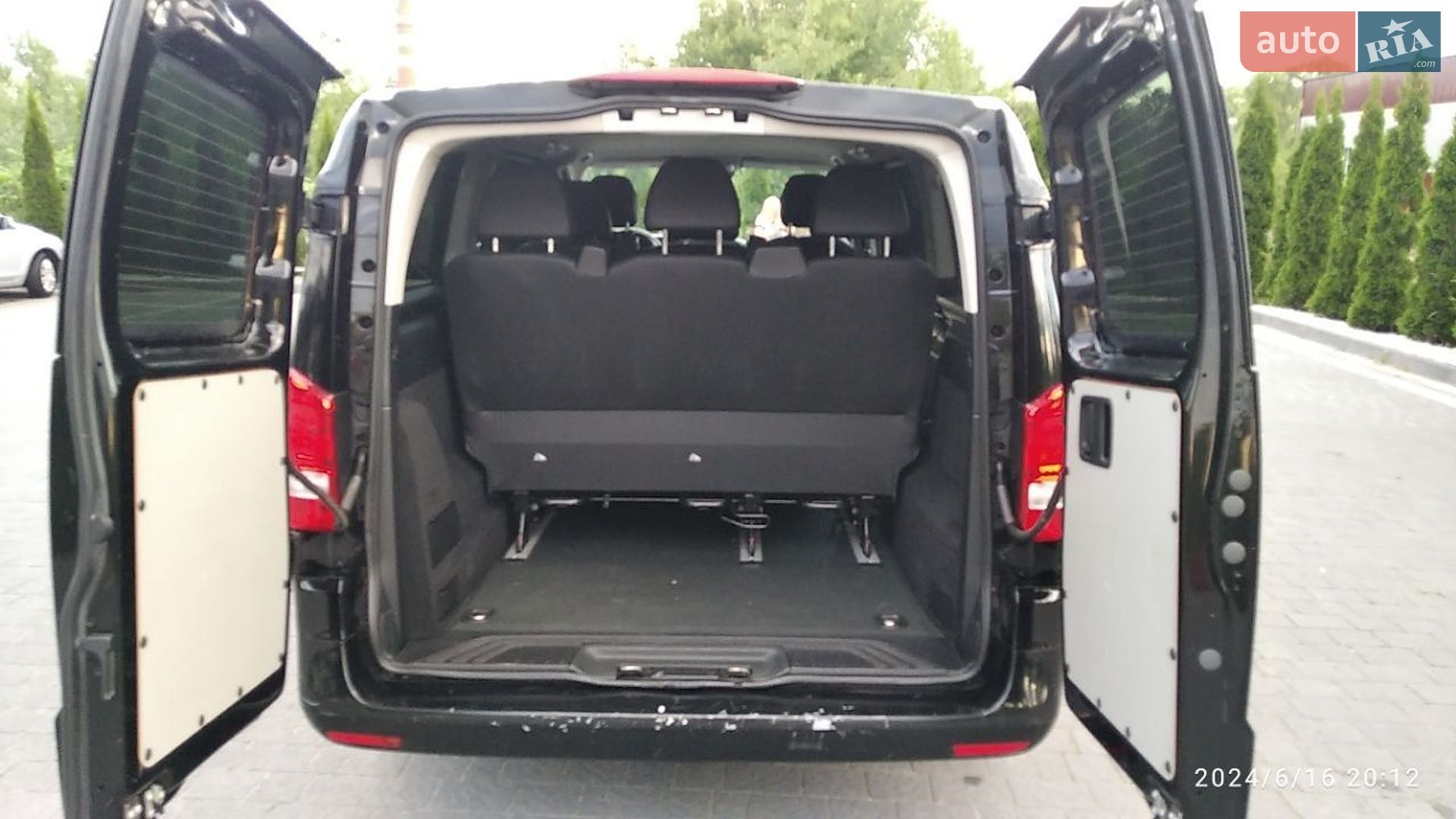 Mercedes-Benz Metris 2017 VIN WD4PG2EEXH3338189 фото оголошення 10 з 46