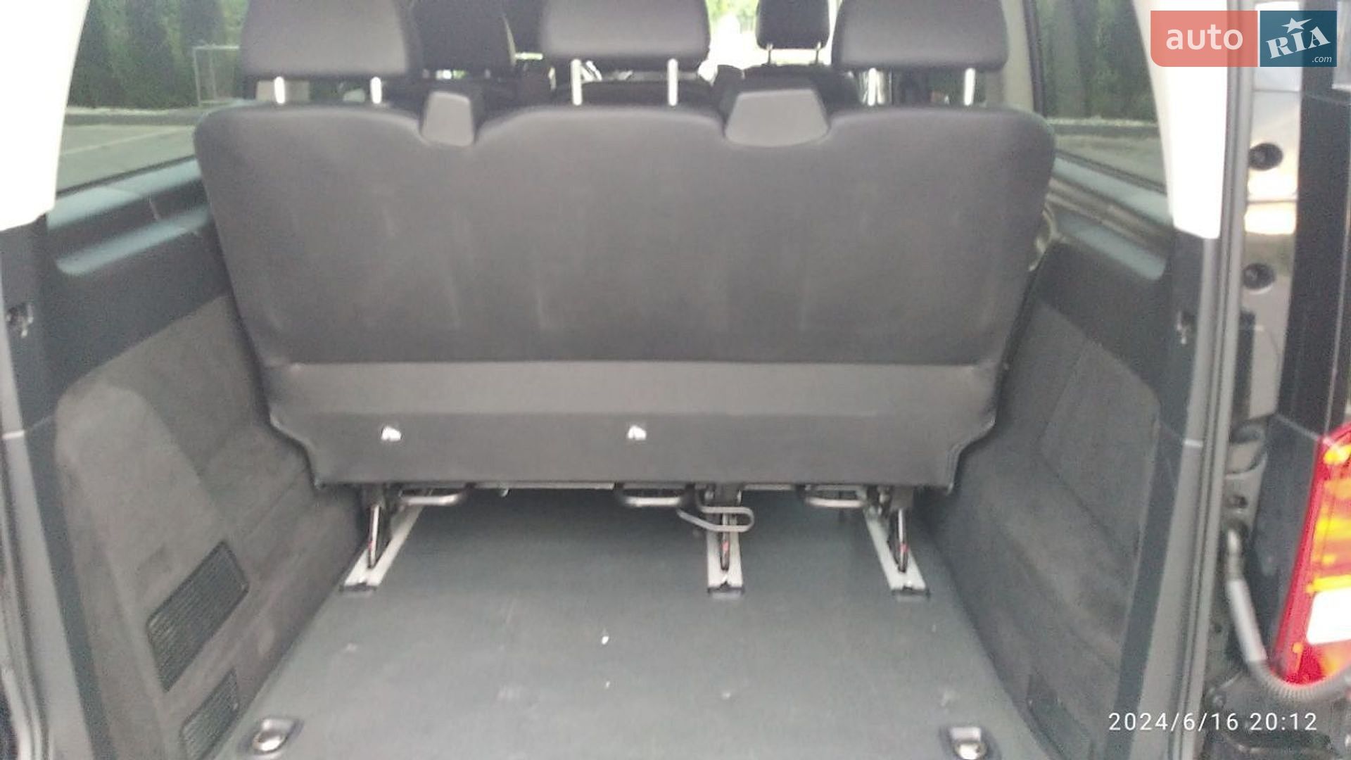 Mercedes-Benz Metris 2017 VIN WD4PG2EEXH3338189 фото оголошення 5 з 46