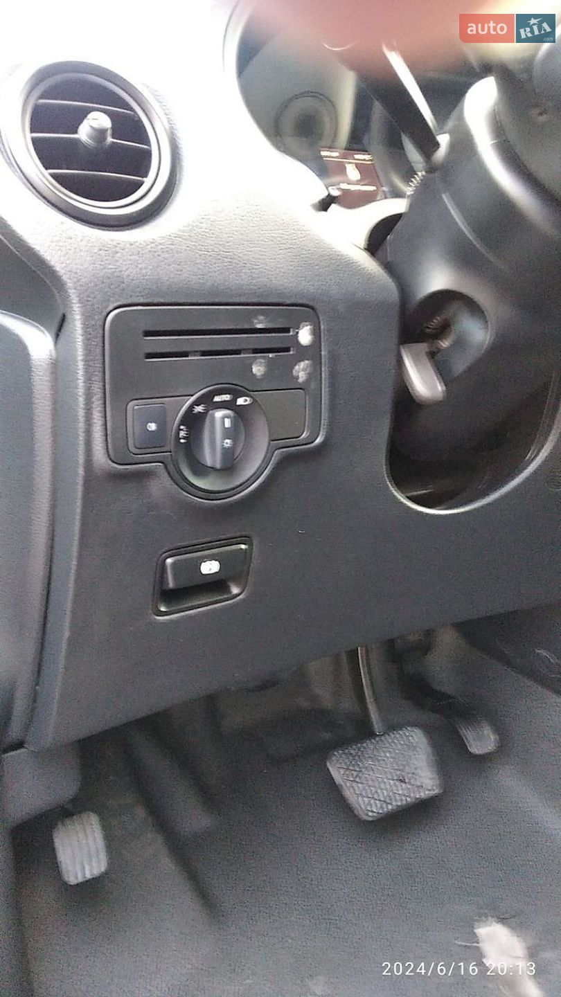 Mercedes-Benz Metris 2017 VIN WD4PG2EEXH3338189 фото оголошення 17 з 46