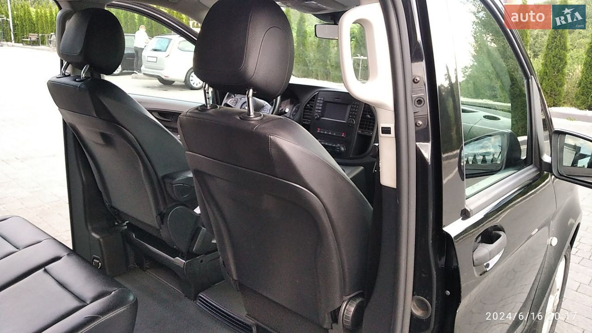 Mercedes-Benz Metris 2017 VIN WD4PG2EEXH3338189 фото оголошення 23 з 46