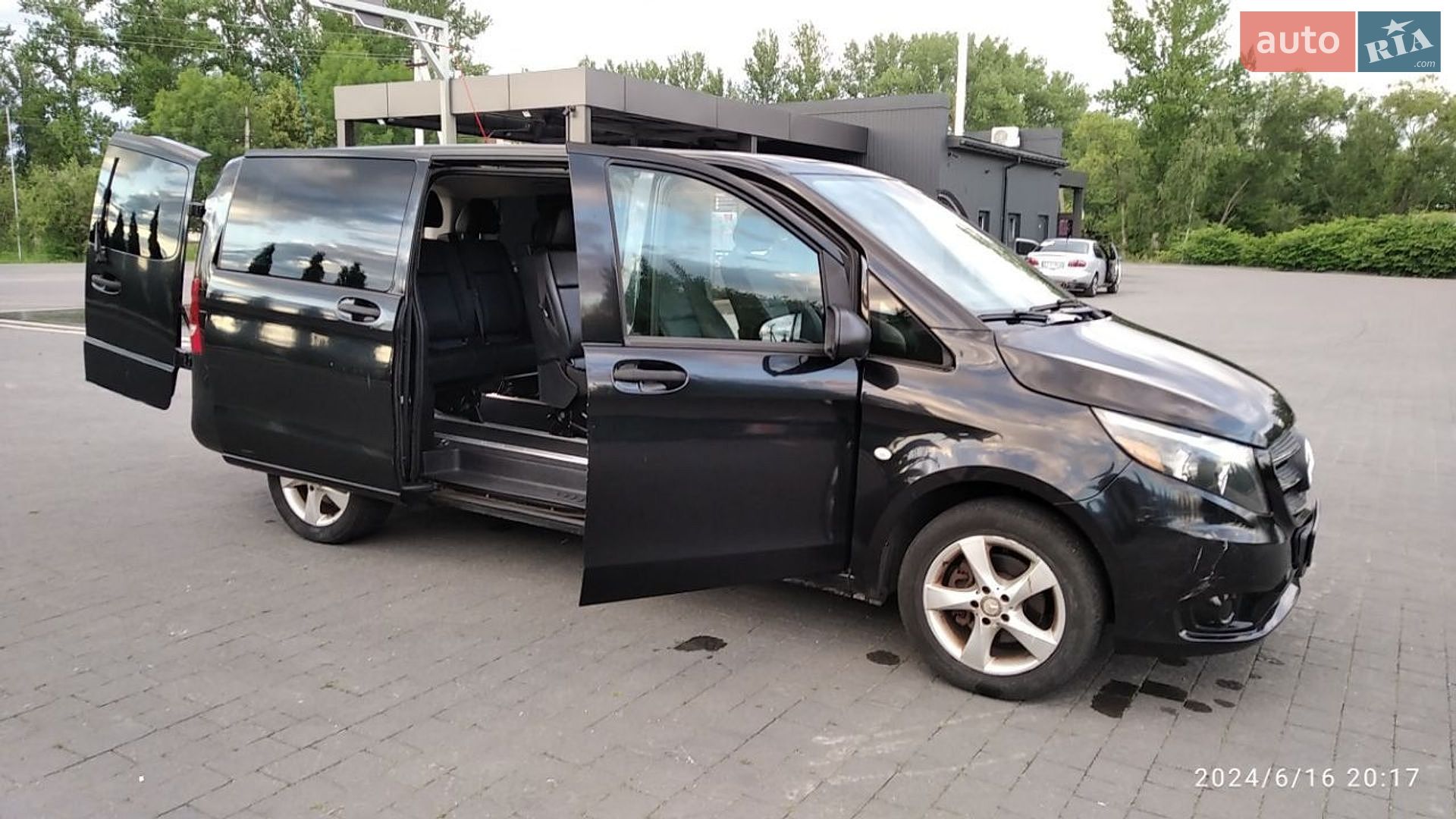 Mercedes-Benz Metris 2017 VIN WD4PG2EEXH3338189 фото оголошення 36 з 46