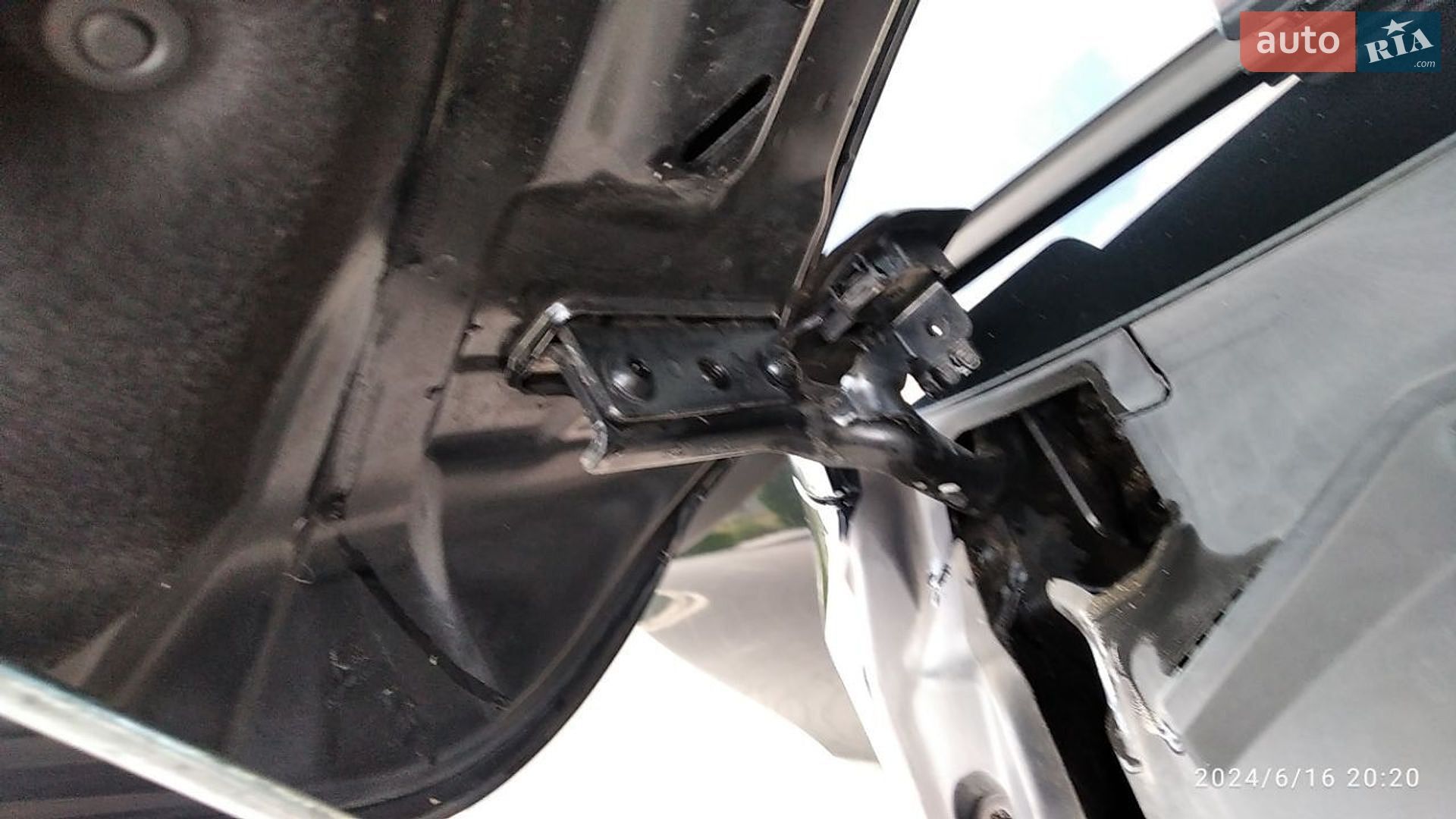 Mercedes-Benz Metris 2017 VIN WD4PG2EEXH3338189 фото оголошення 43 з 46