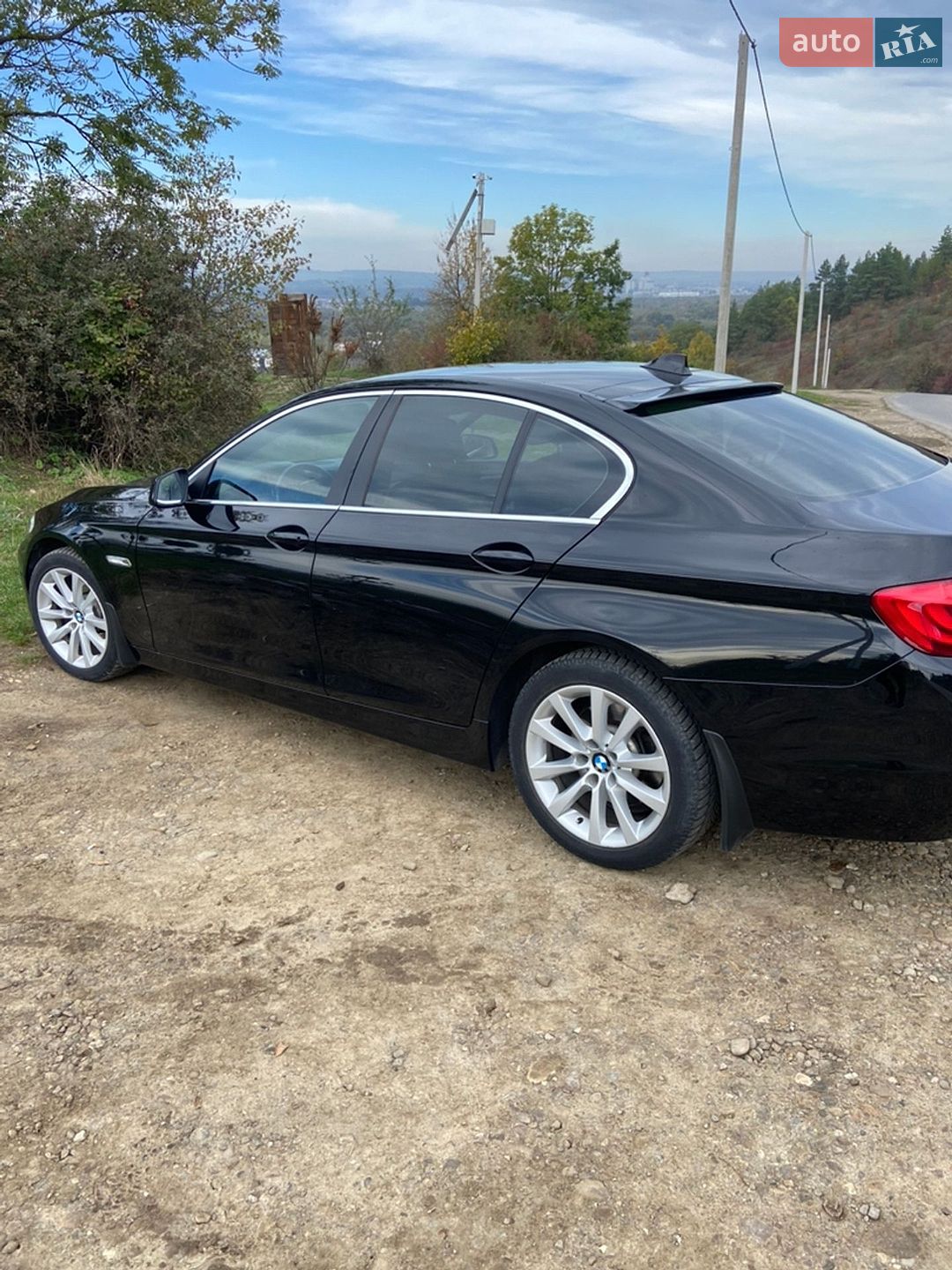 BMW 5 Series 2012 VIN WBAFW110X0C713173 фото оголошення 5 з 9