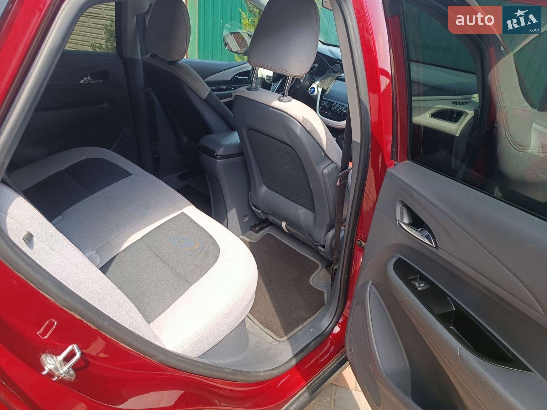 Chevrolet Bolt EV 2018 VIN 1G1FW6S09J4140303 фото оголошення 3 з 14