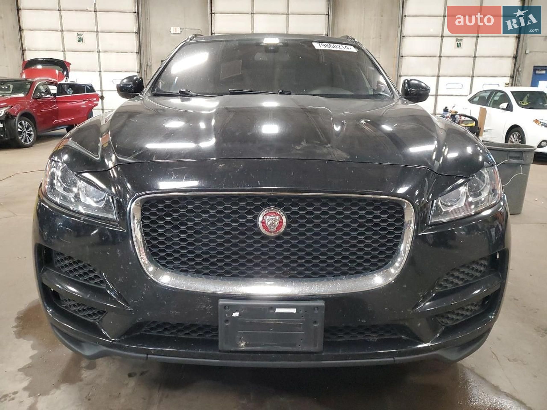 Jaguar F-Pace 2018 VIN SADCN2GX8JA321975 фото оголошення 9 з 102
