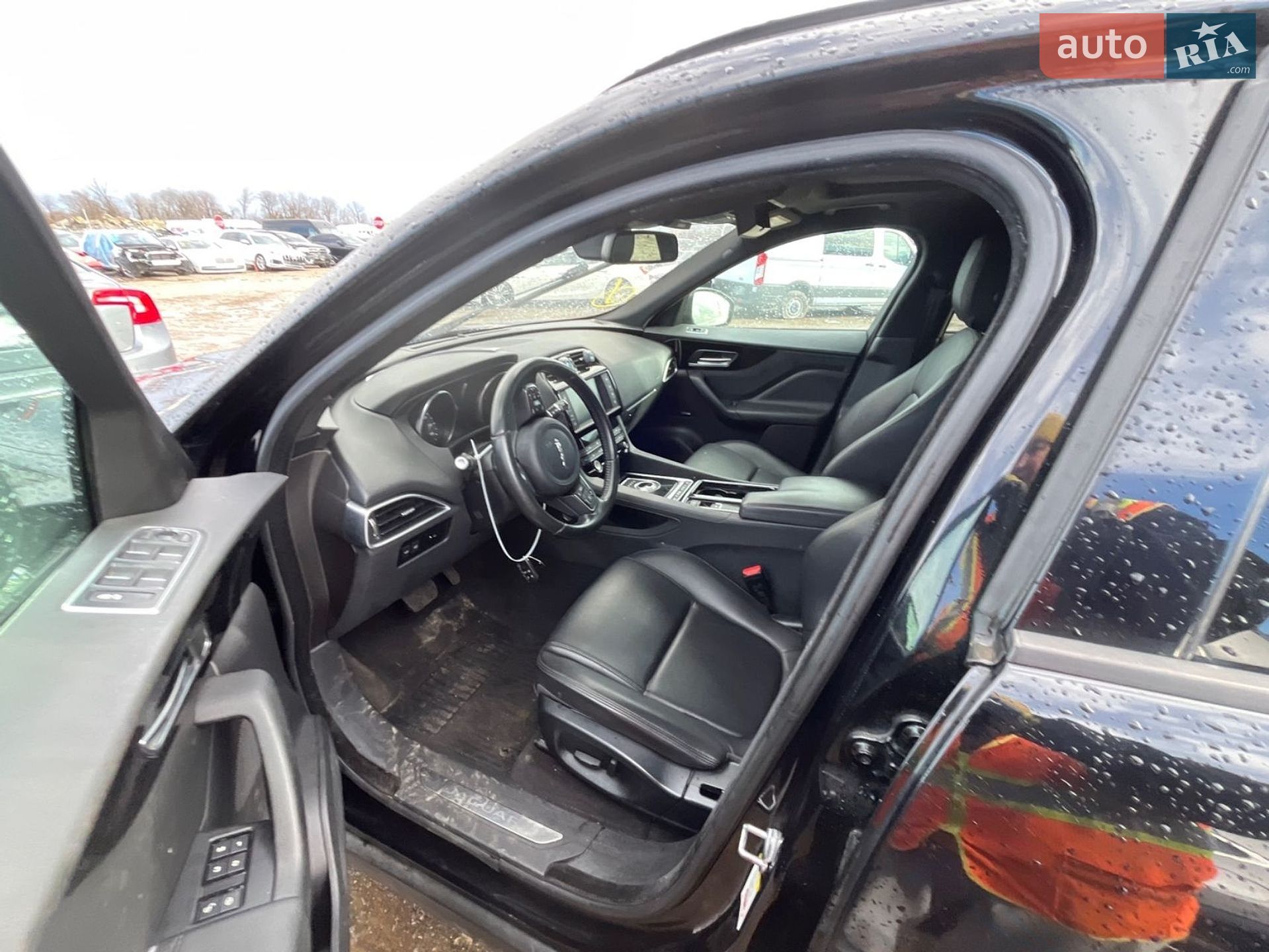 Jaguar F-Pace 2018 VIN SADCN2GX8JA321975 фото оголошення 39 з 102