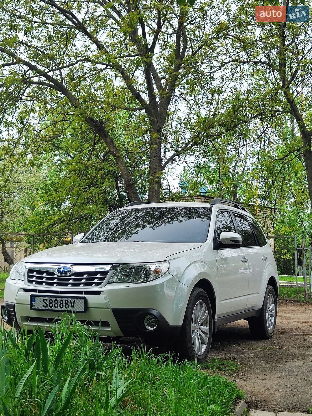 Subaru Forester 2011 VIN JF1SHJLS5BG206654 фото оголошення 2 з 8