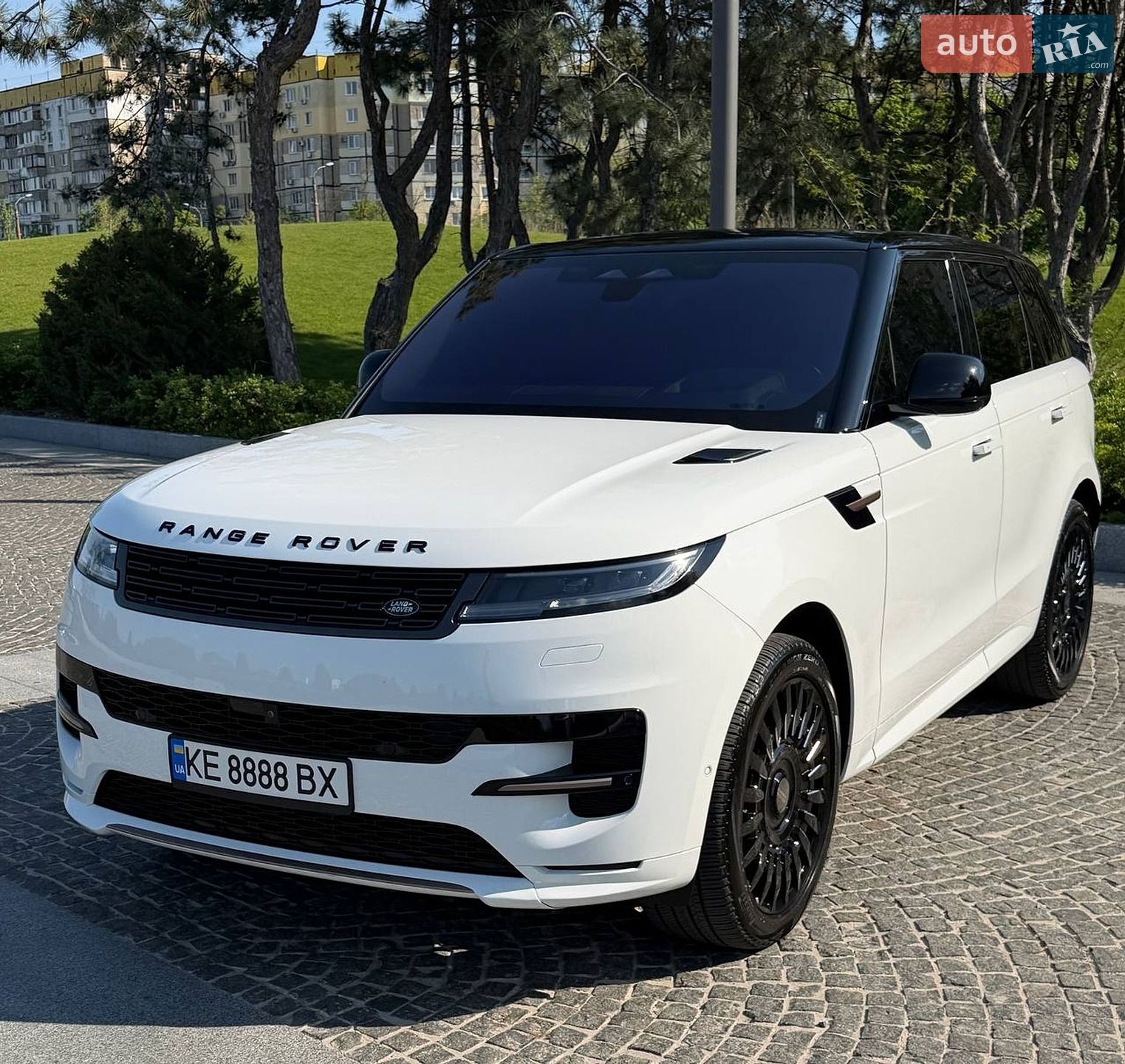 Land Rover Range Rover Sport 2022 VIN SAL1L9FU4PA101288 фото оголошення 3 з 39