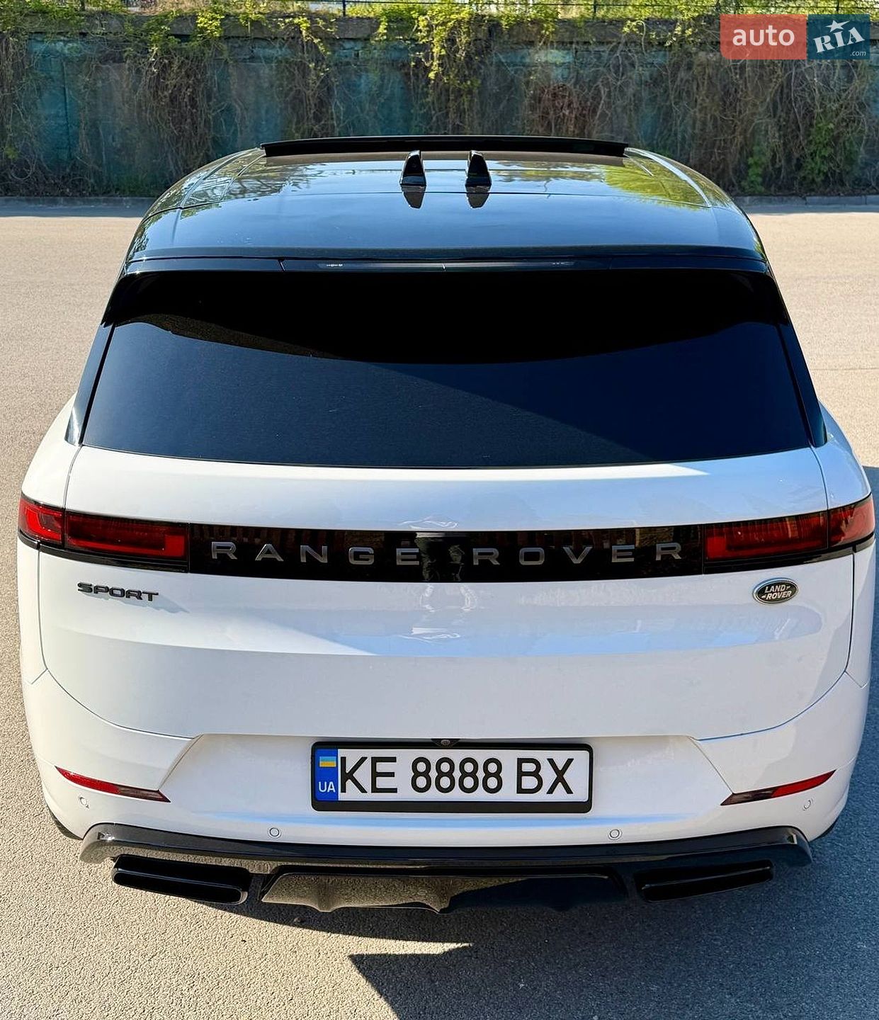 Land Rover Range Rover Sport 2022 VIN SAL1L9FU4PA101288 фото оголошення 15 з 39